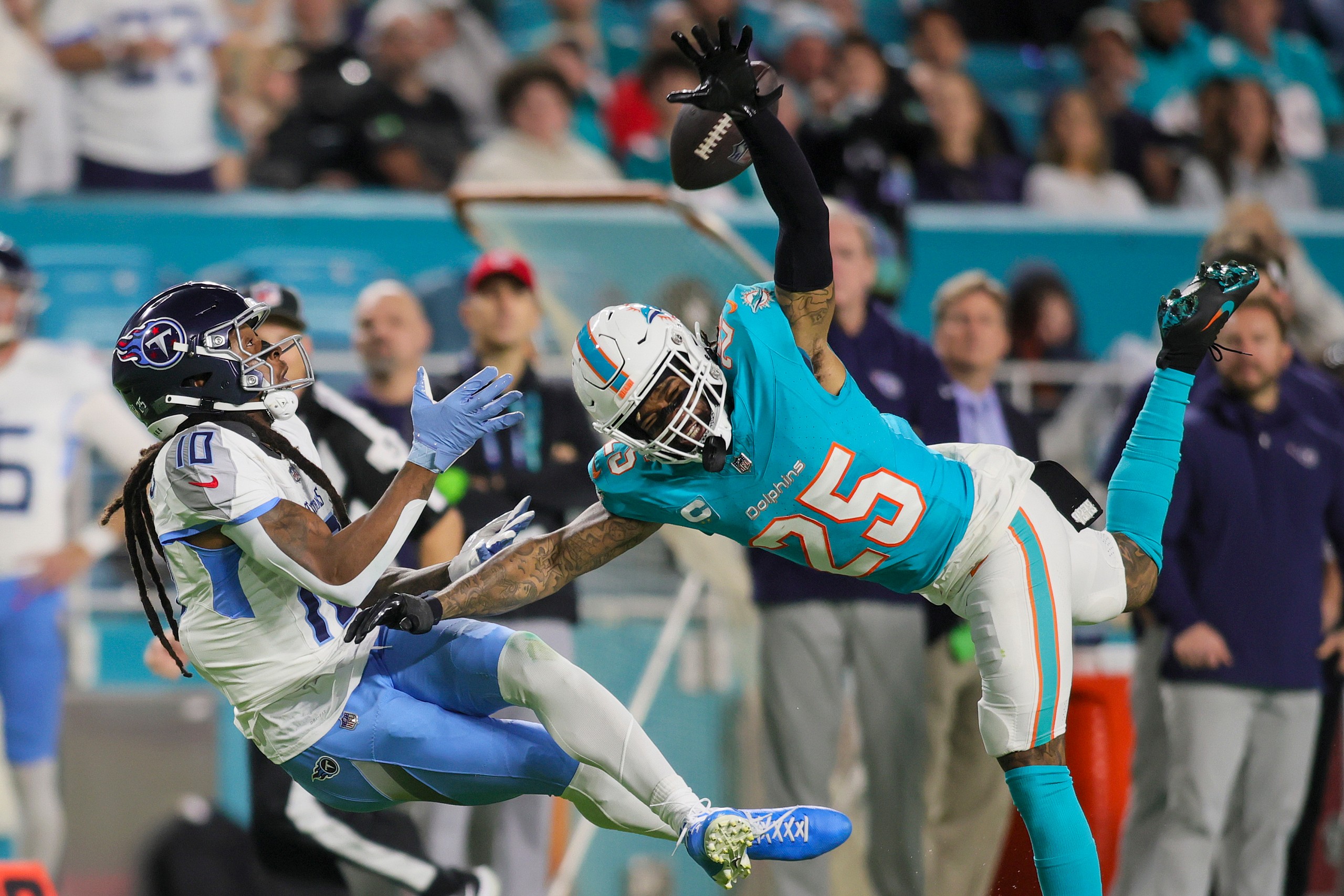 Xavien Howard Las Vegas Raiders