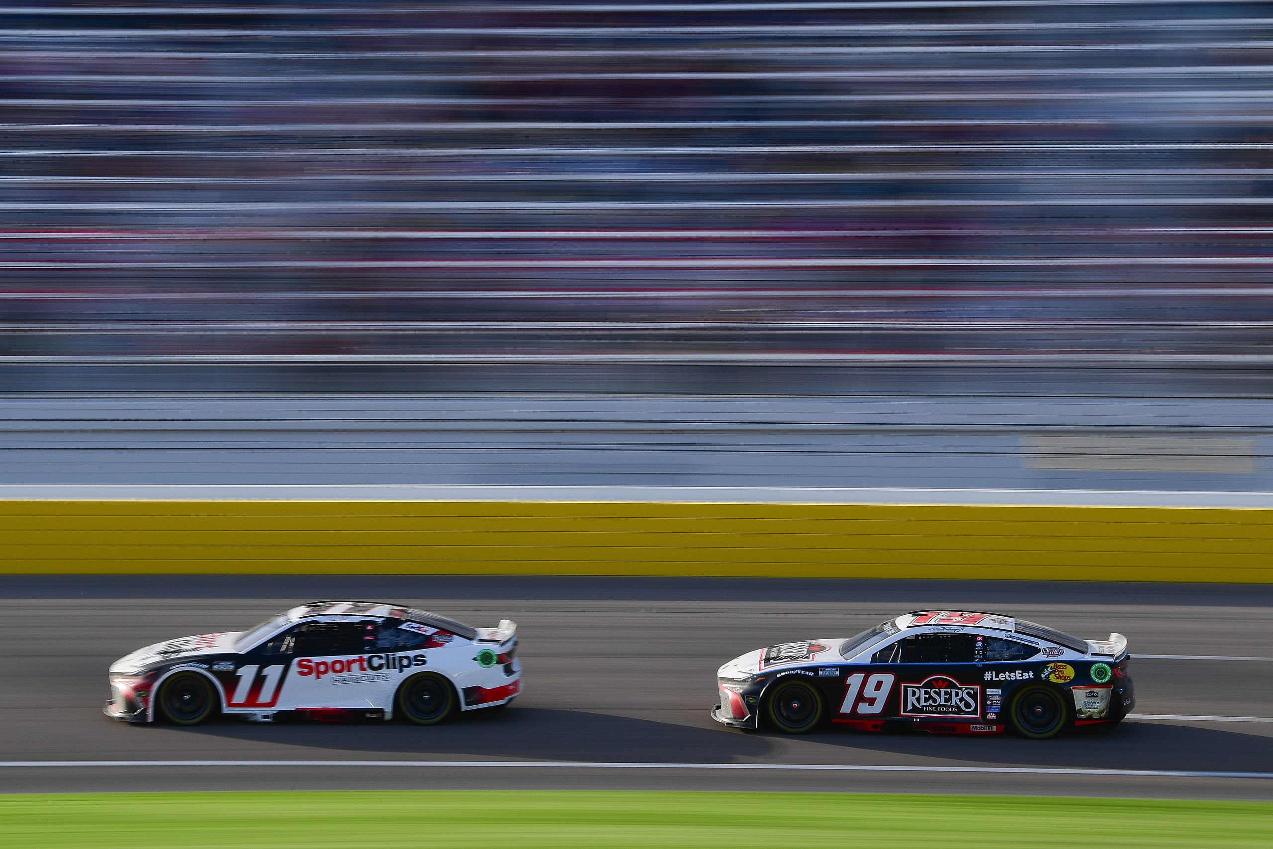 NASCAR: Pennzoil 400 presented by Jiffy Lube