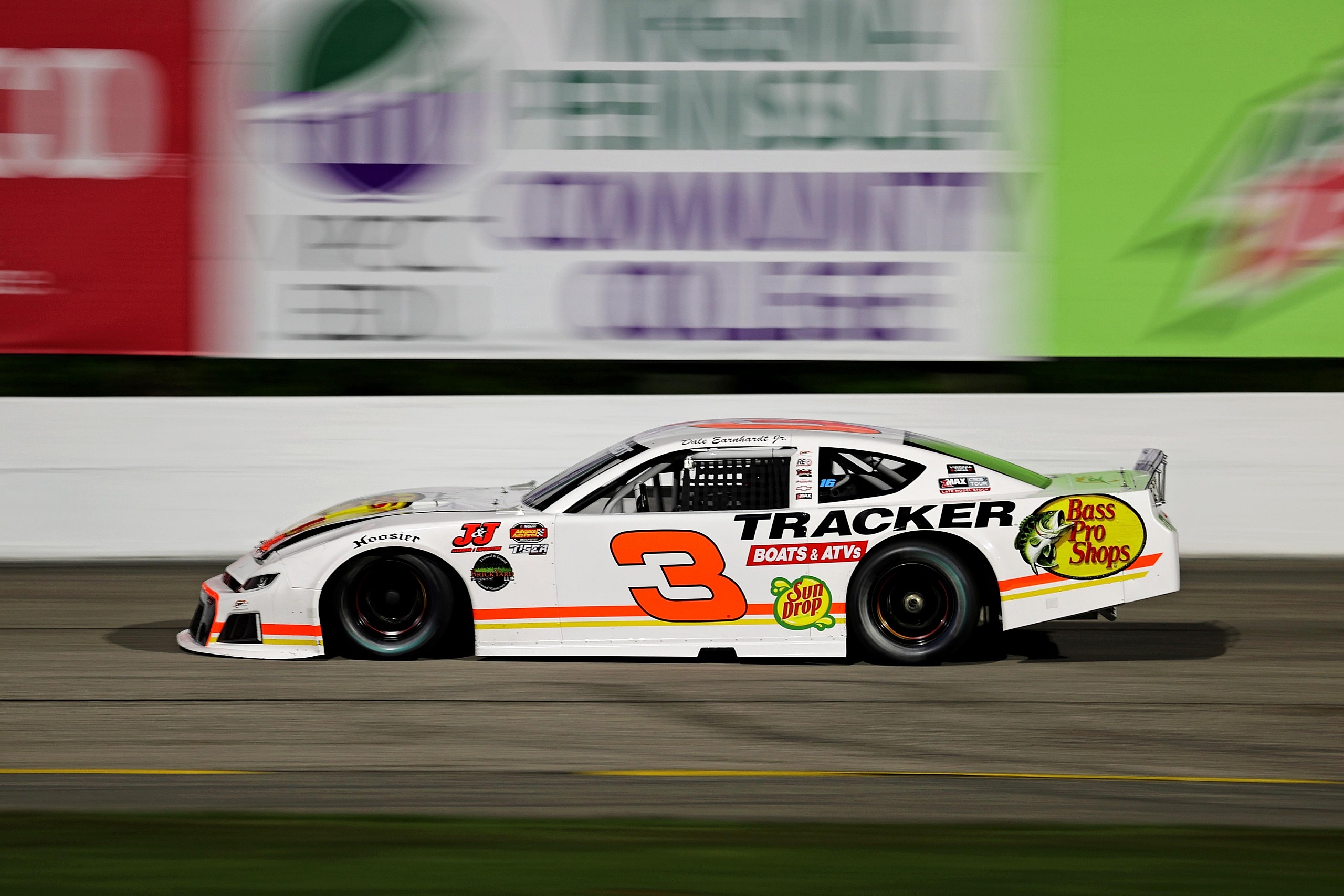 Motorsports: 16th Annual Hampton Heat