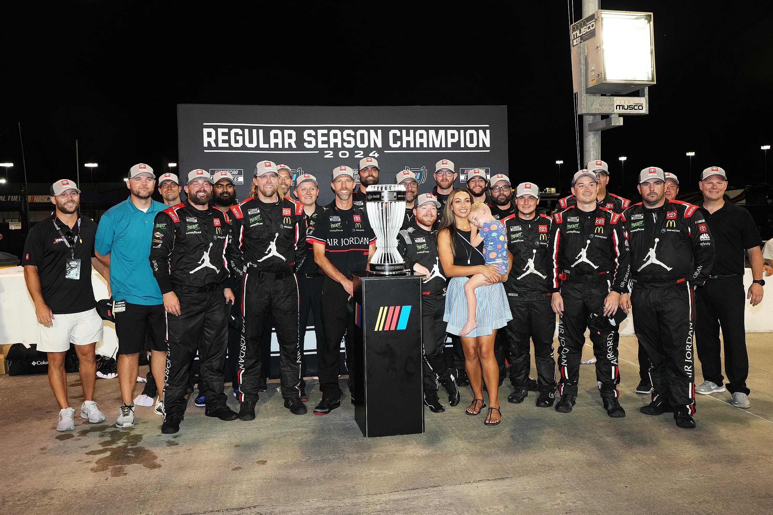 NASCAR: Cook Out Southern 500