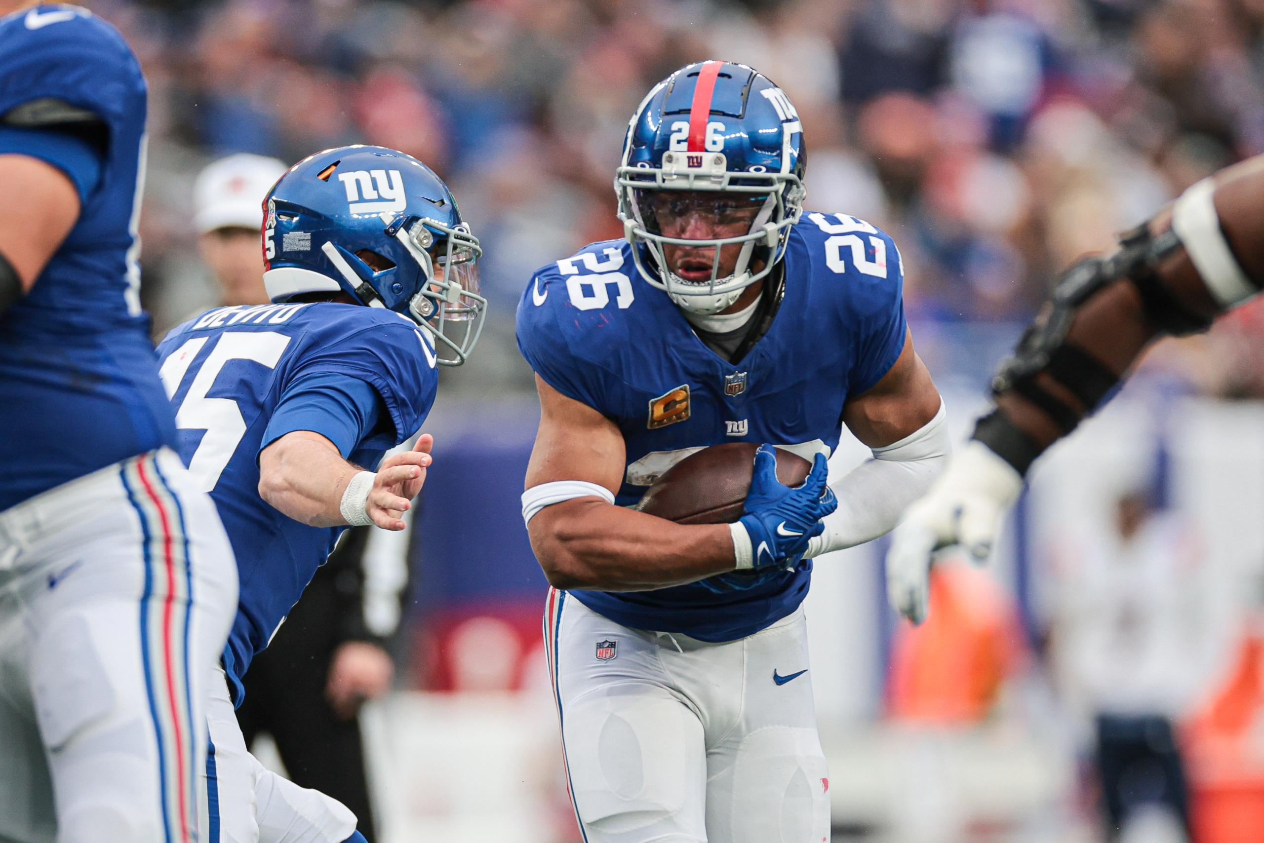 NFL: New England Patriots at New York Giants