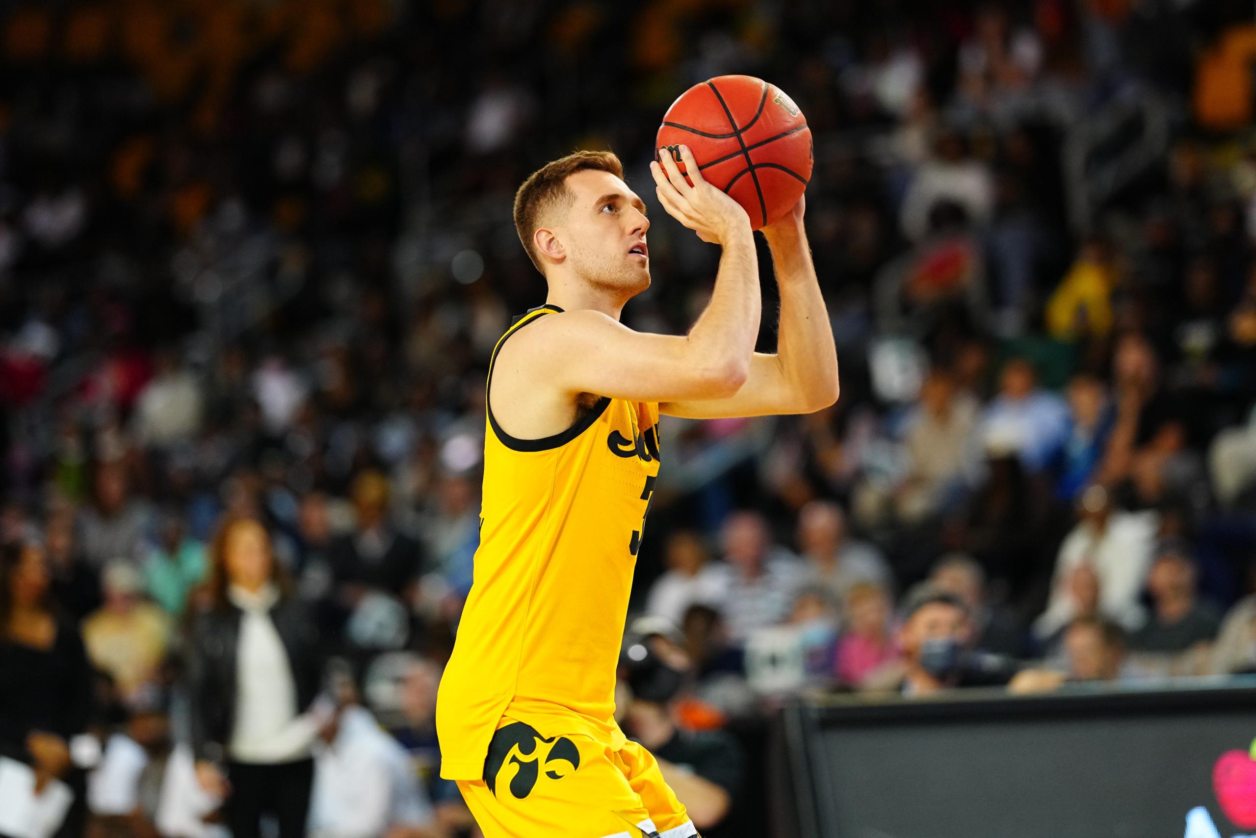 NCAA Basketball: College Slam Dunk 3-Point Championships