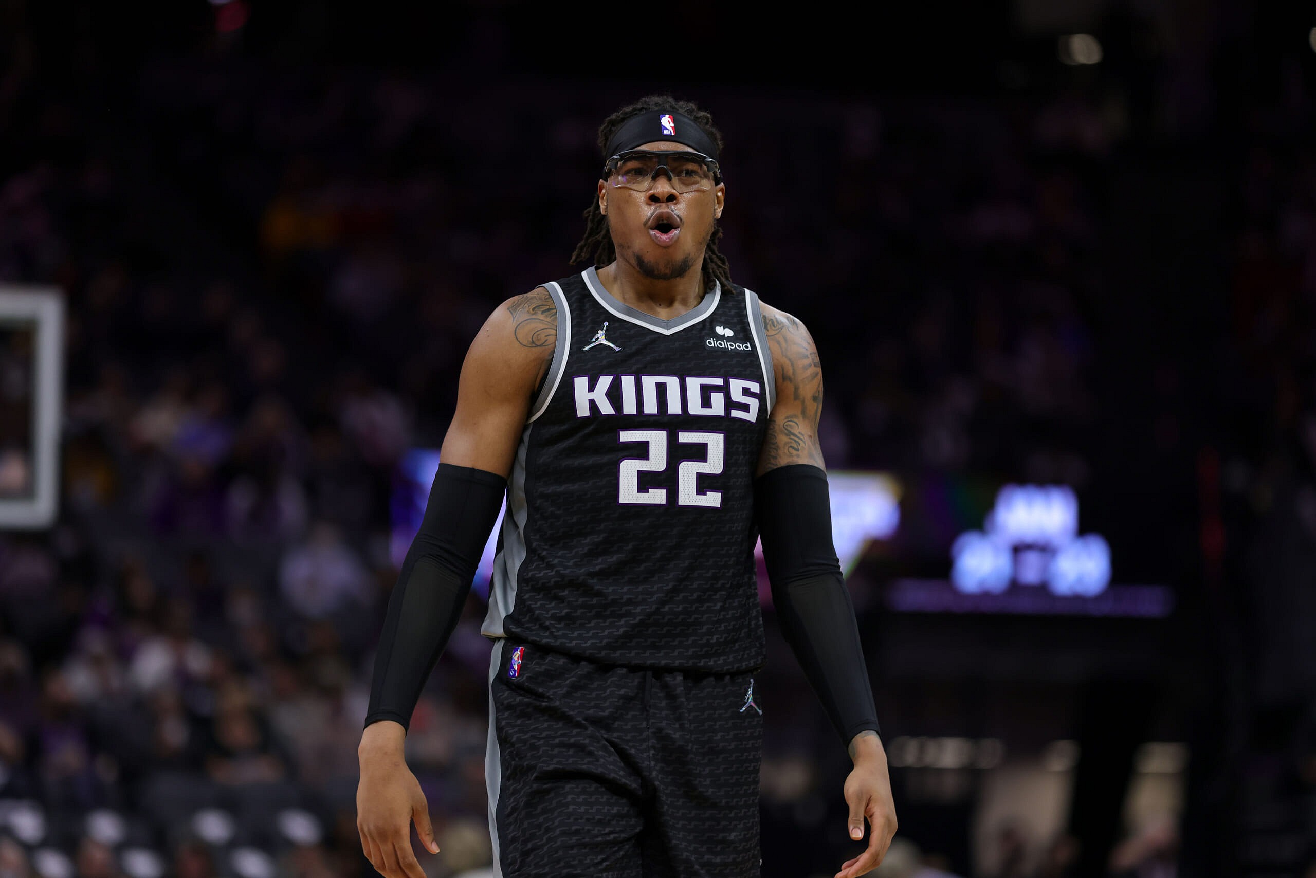 richaun holmes trade to the dallas mavericks