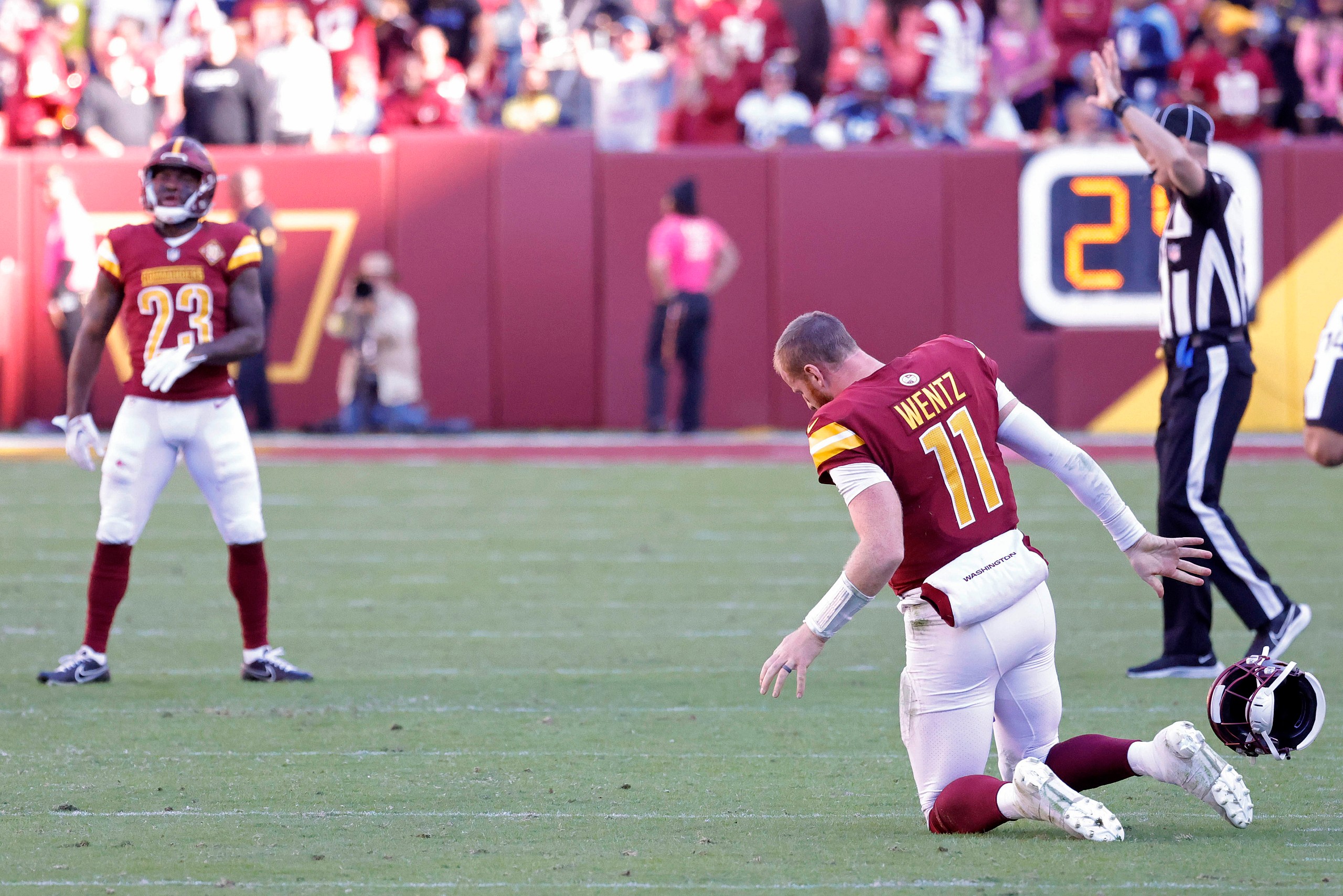 NFL: Tennessee Titans at Washington Commanders