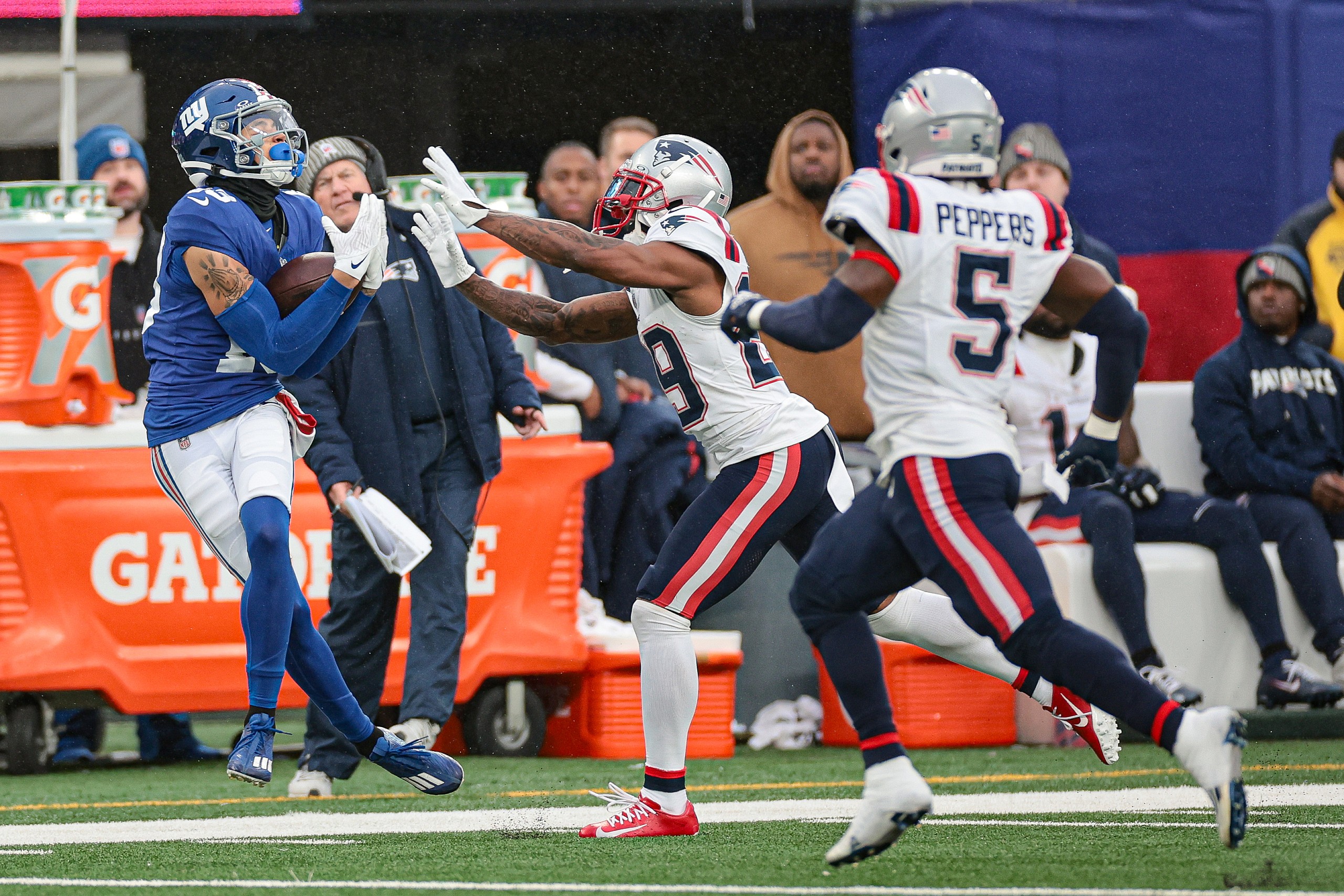 NFL: New England Patriots at New York Giants