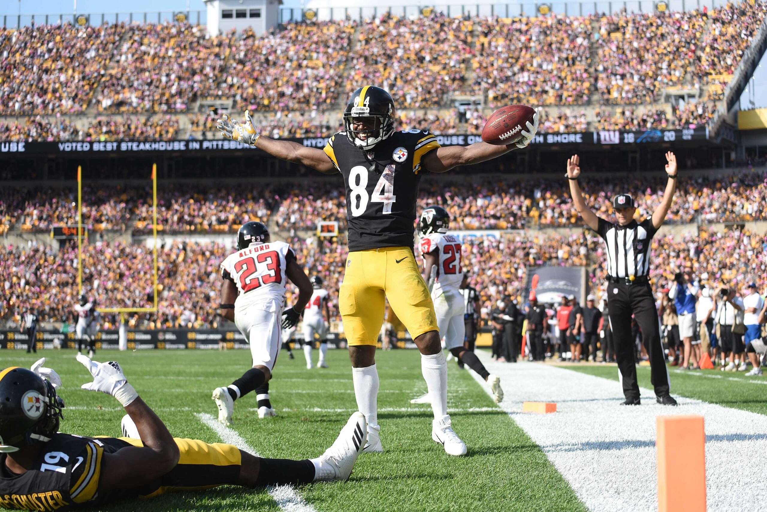 NFL rumors: JuJu Smith-Schuster, free agent