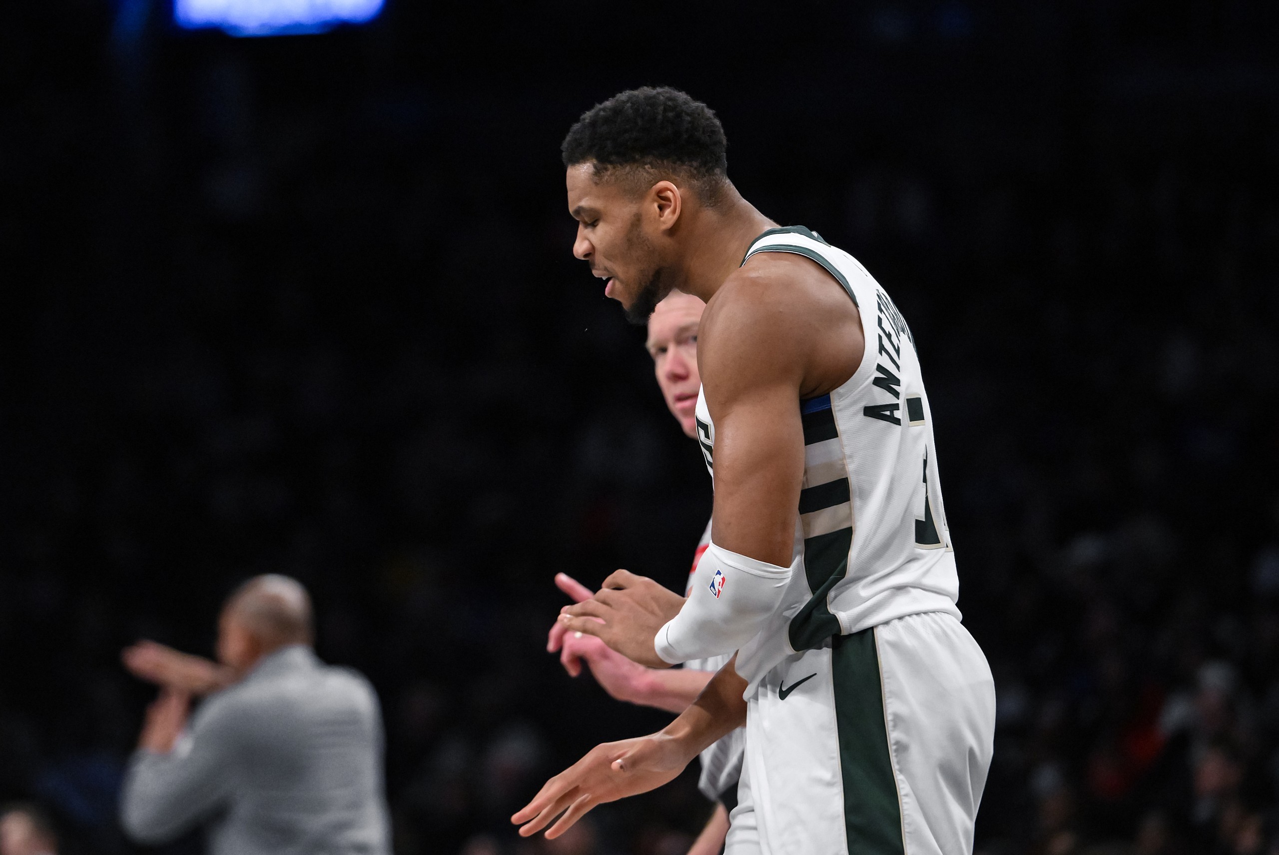 Brooklyn Nets, Giannis Antetokounmpo