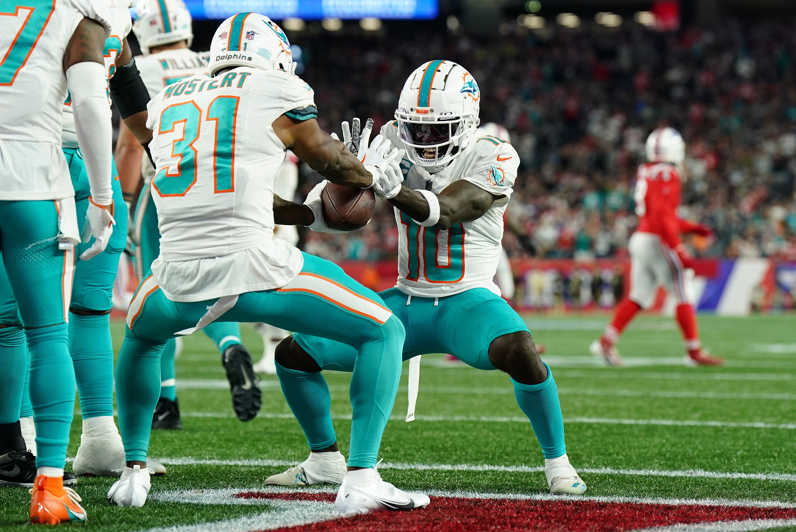 NFL: Miami Dolphins at New England Patriots