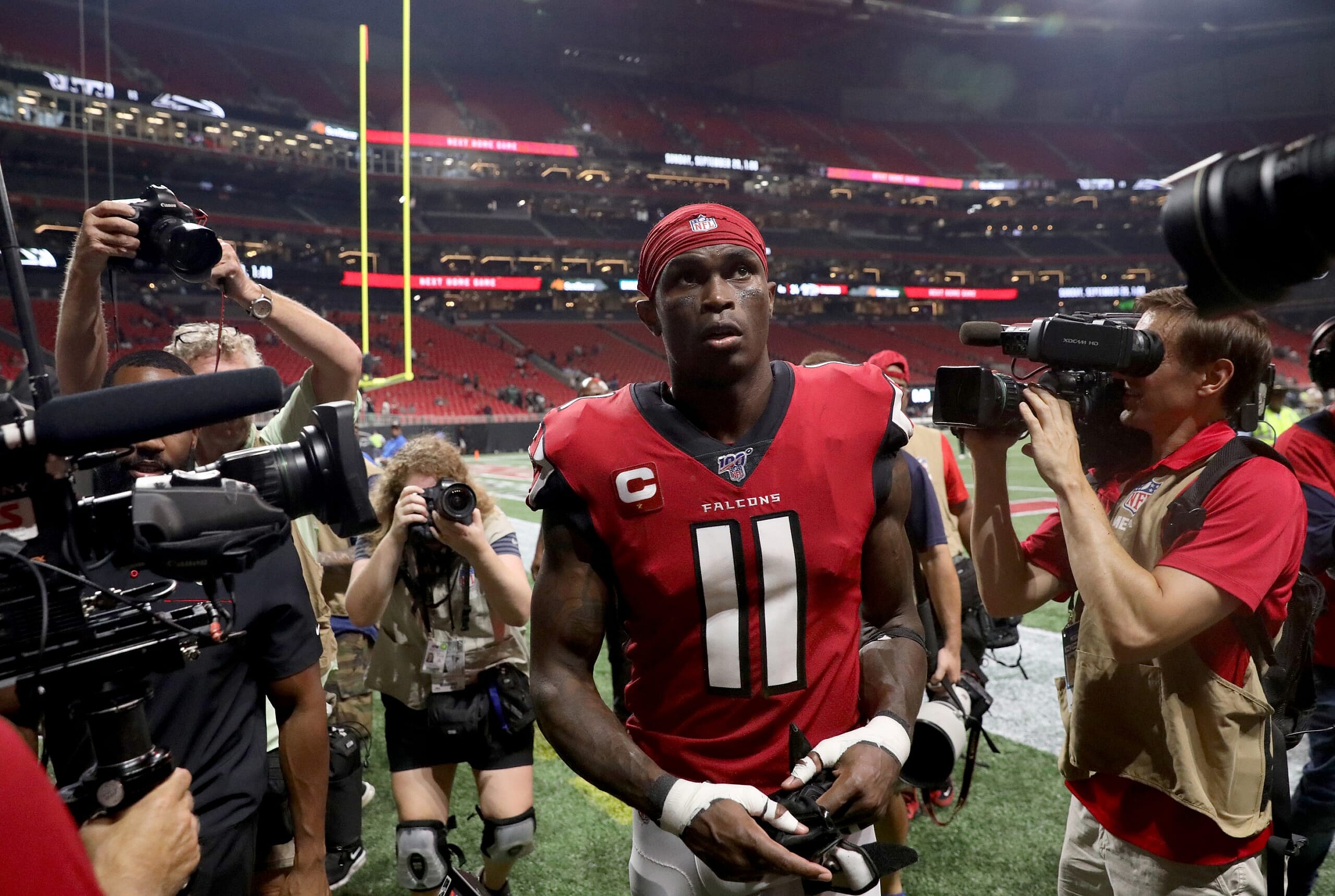 Buffalo Bills trade for Julio Jones