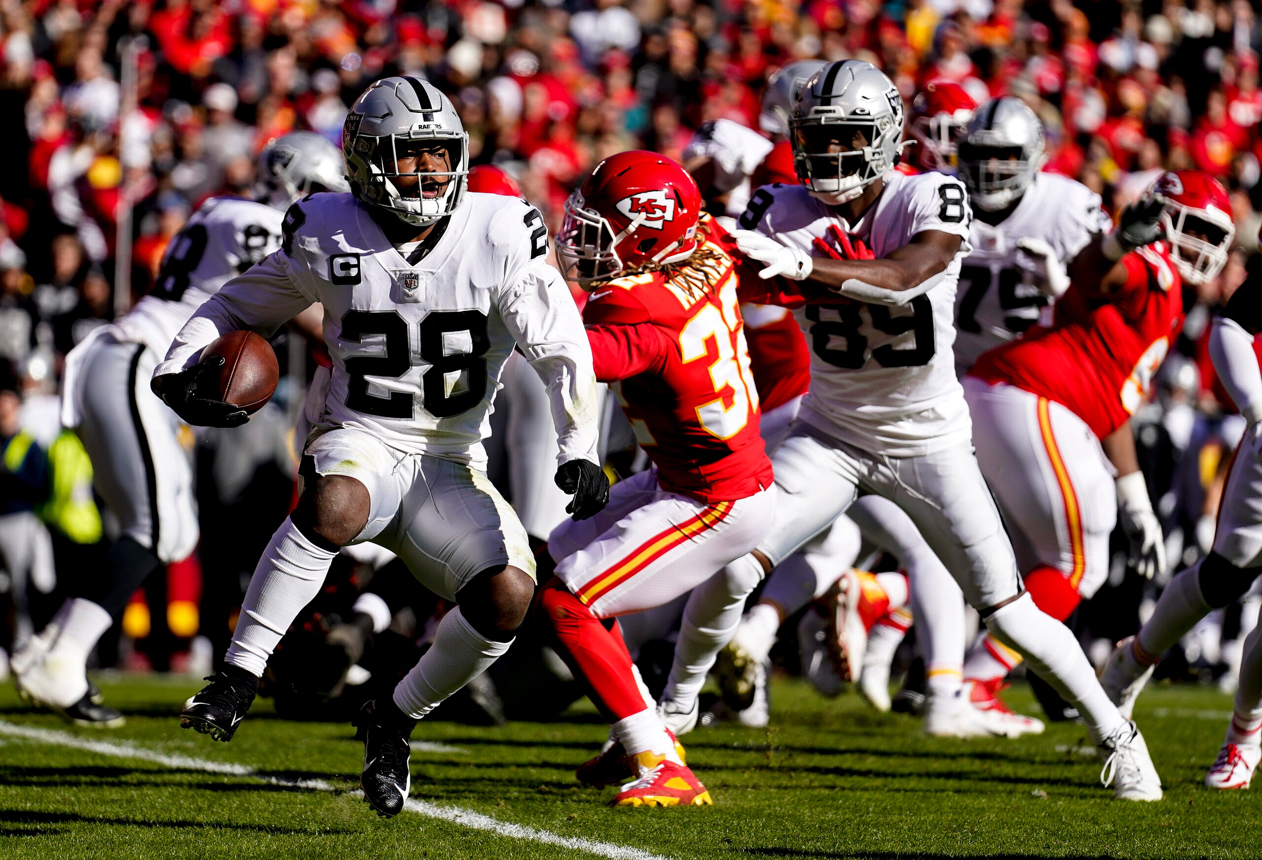 NFL: Las Vegas Raiders at Kansas City Chiefs