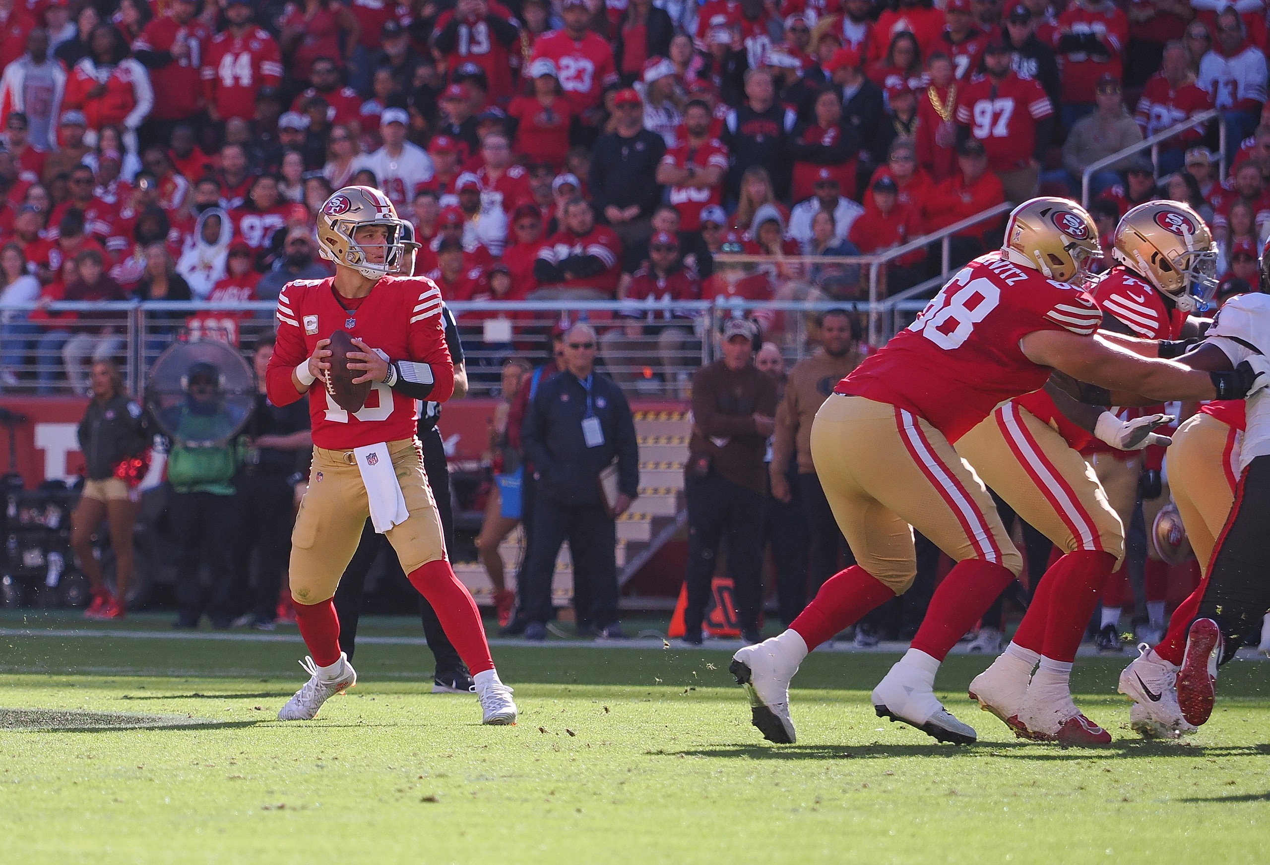 week 12 fantasy football start and sit: brock purdy