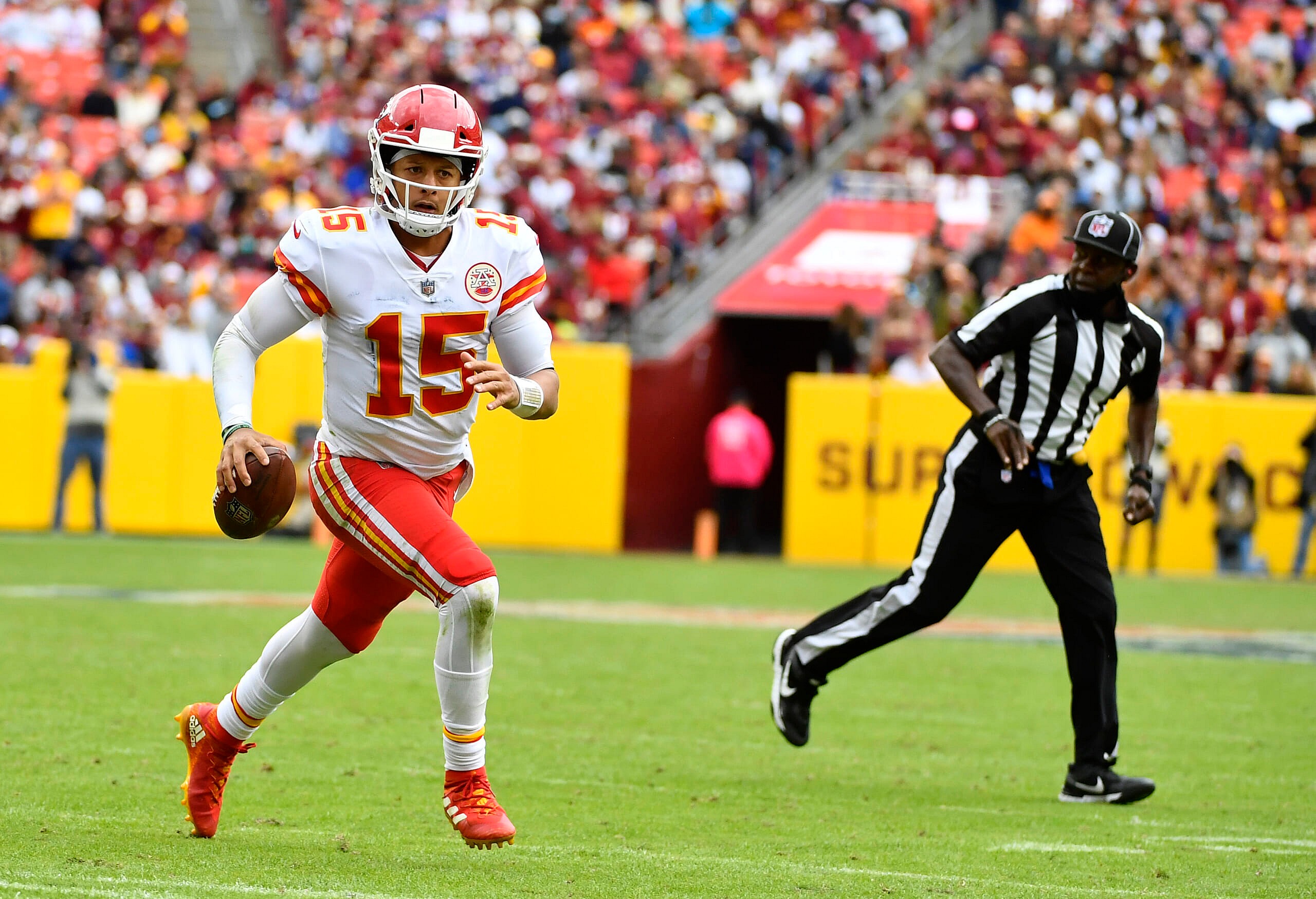 patrick mahomes, kansas city chiefs with jackson mahomes