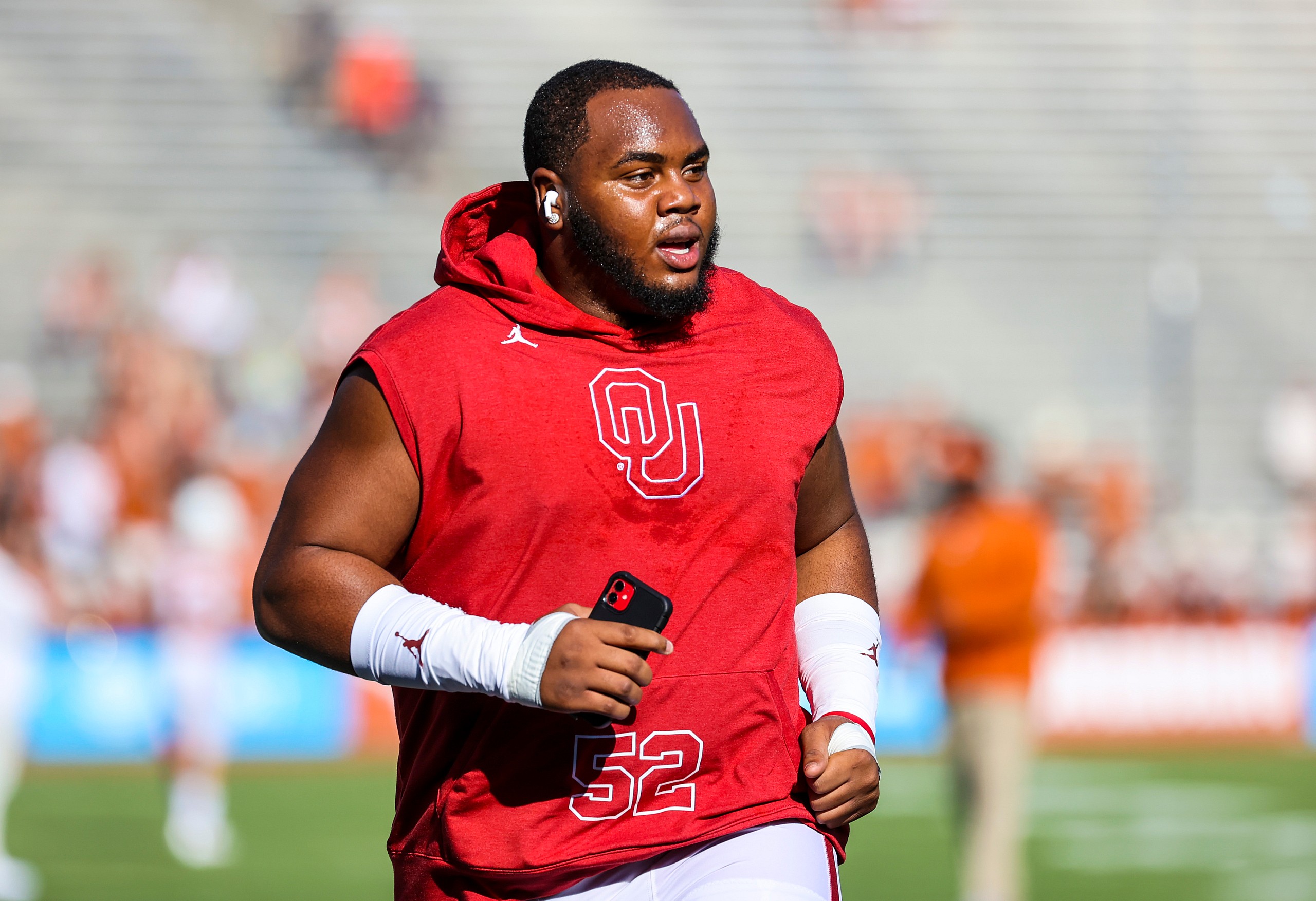 san francisco 49ers mock draft: tyrese robinson