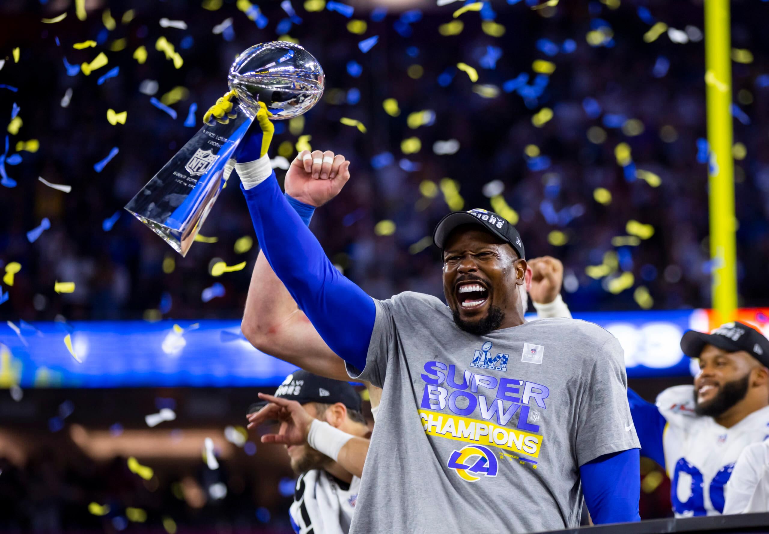 von miller signs with buffalo bills