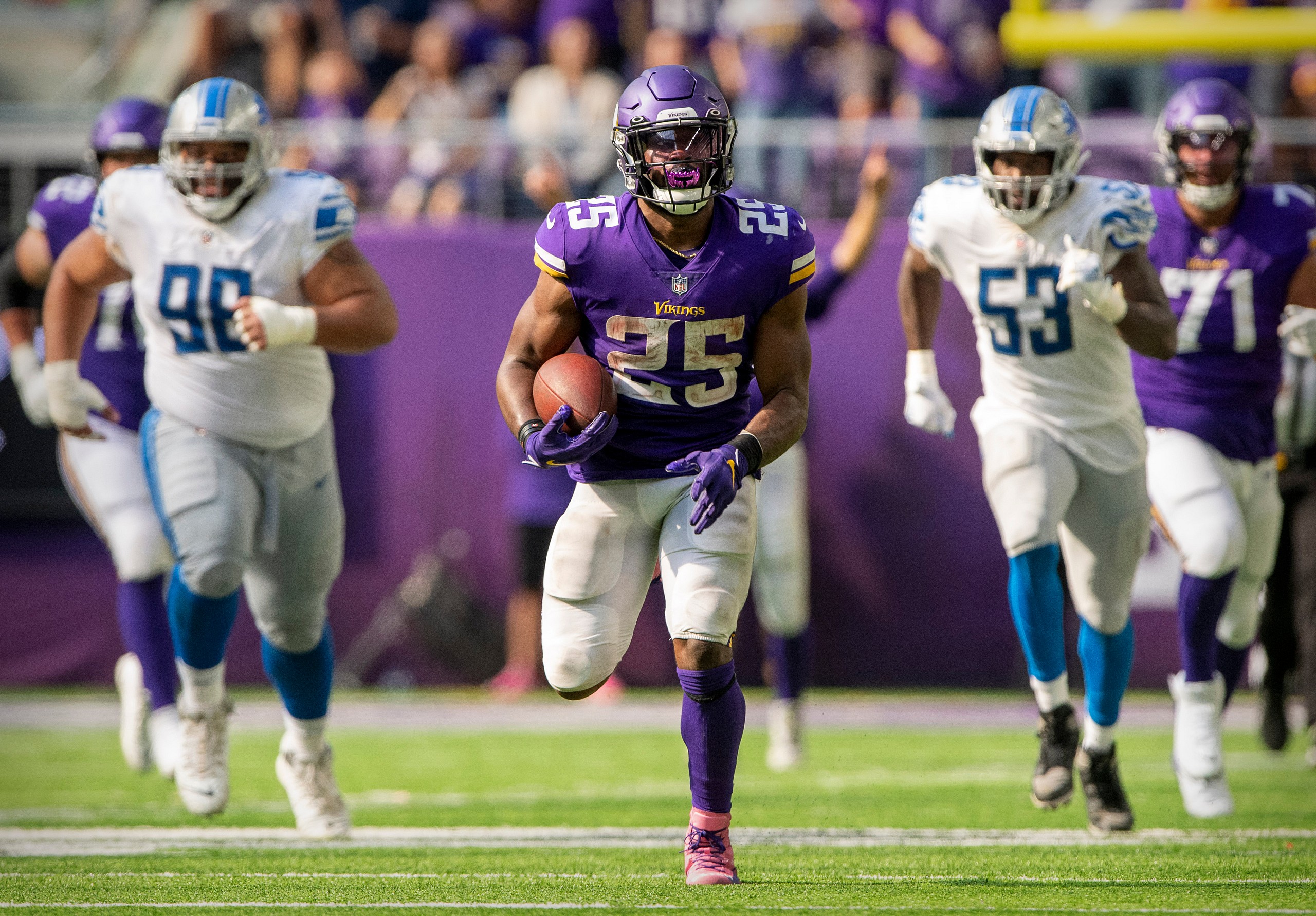 NFL: Detroit Lions at Minnesota Vikings
