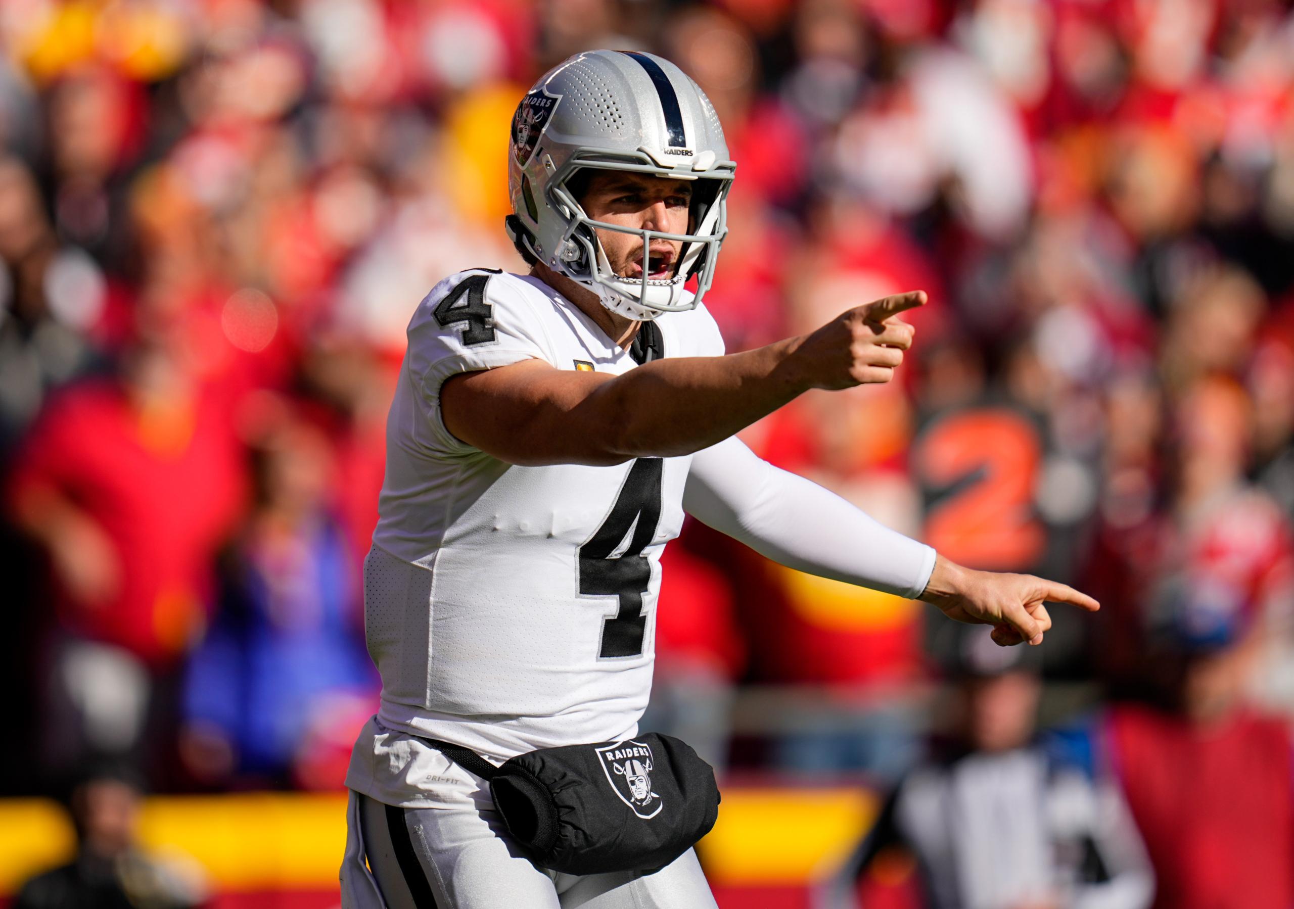 las vegas raiders, derek carr