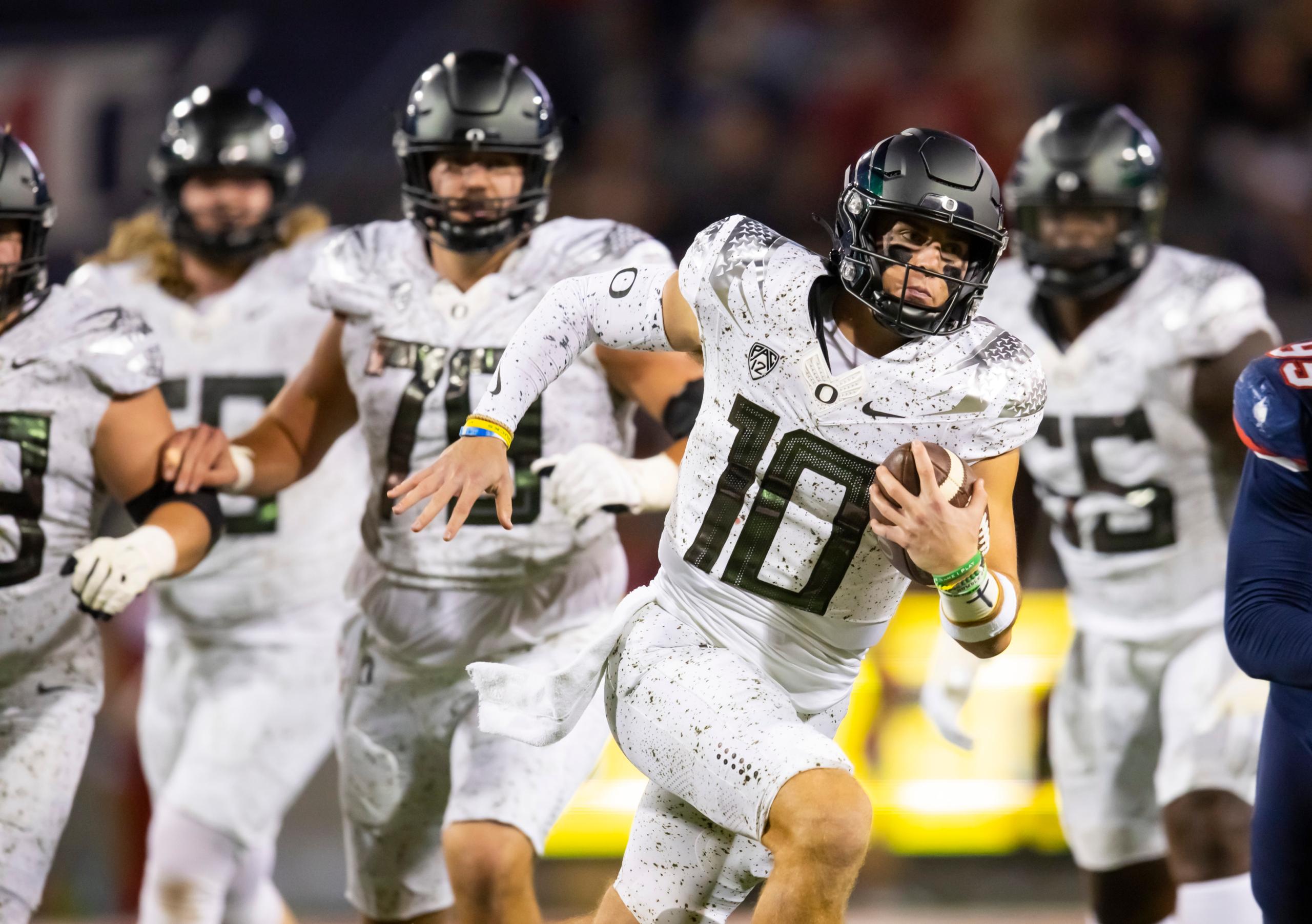 NCAA Football: Oregon at Arizona