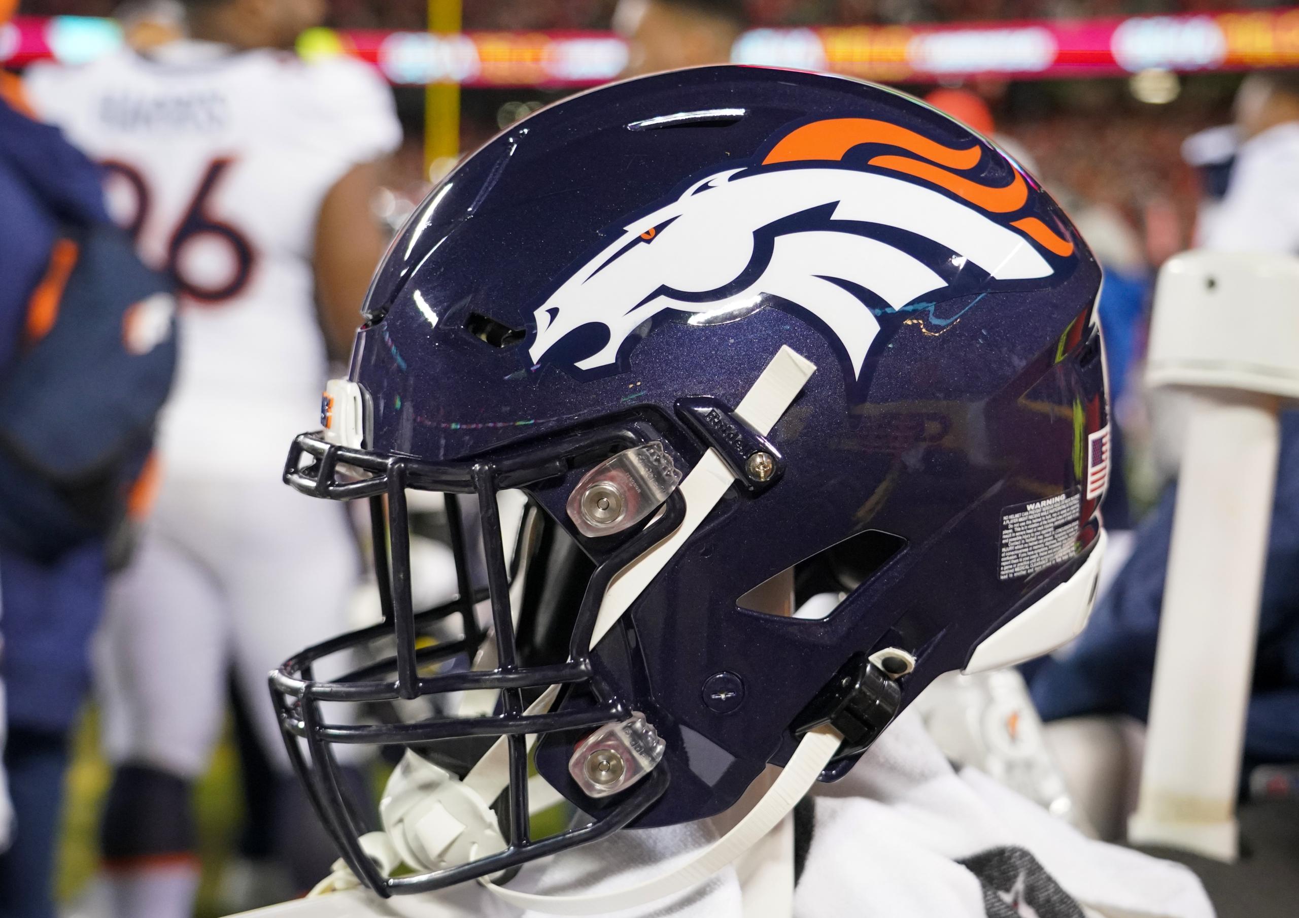 NFL: Denver Broncos at Kansas City Chiefs