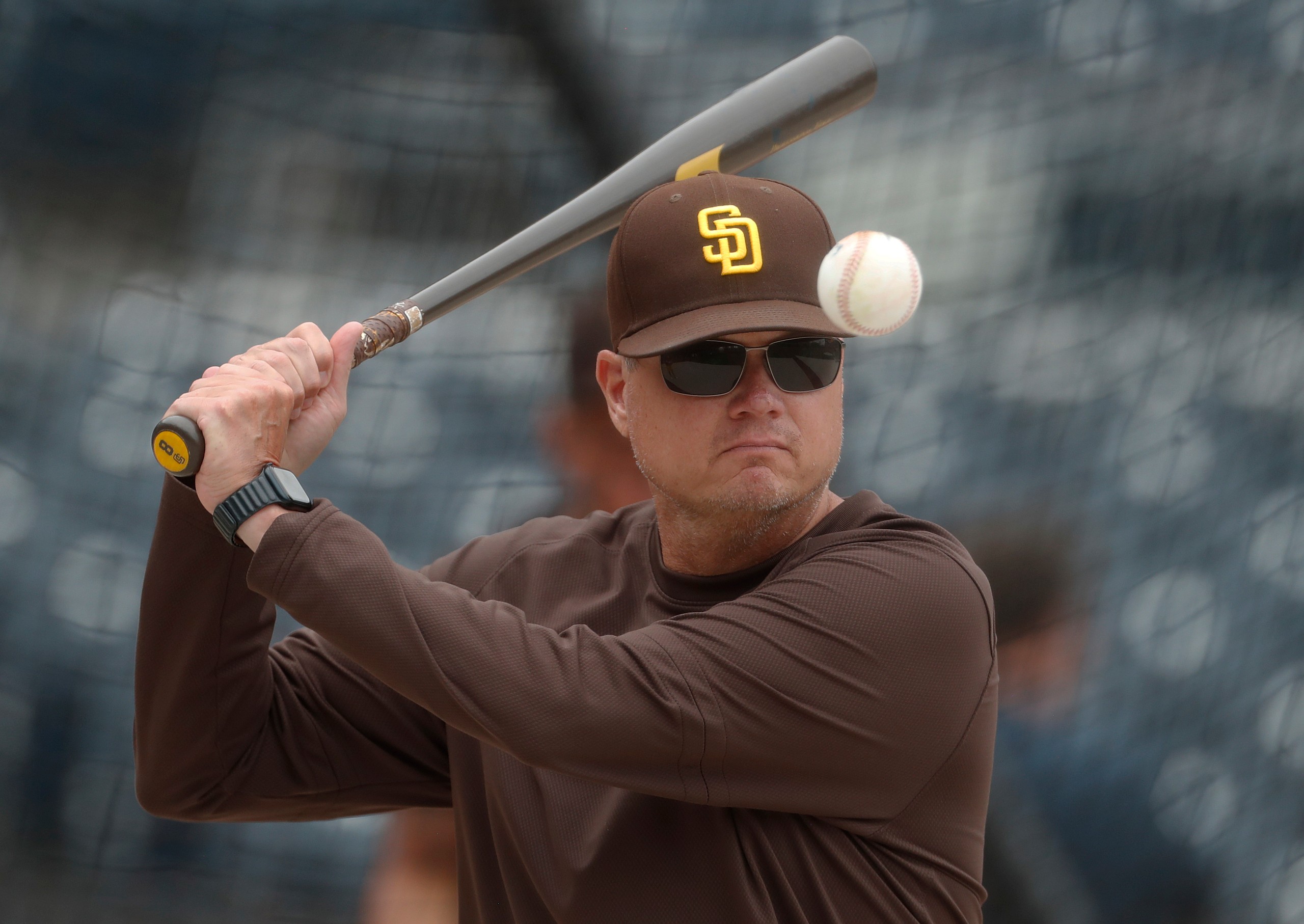 MLB