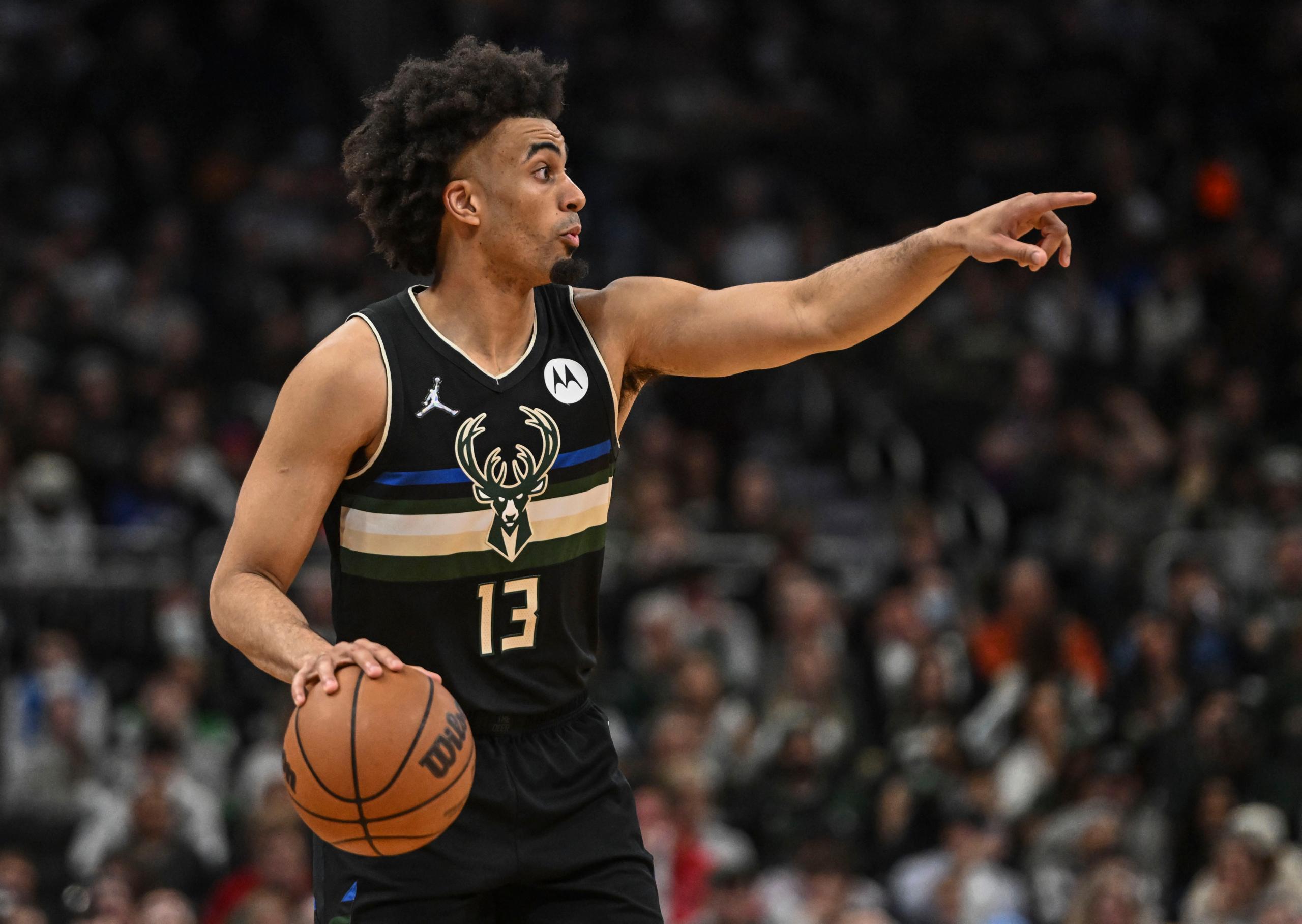 NBA: Los Angeles Clippers at Milwaukee Bucks