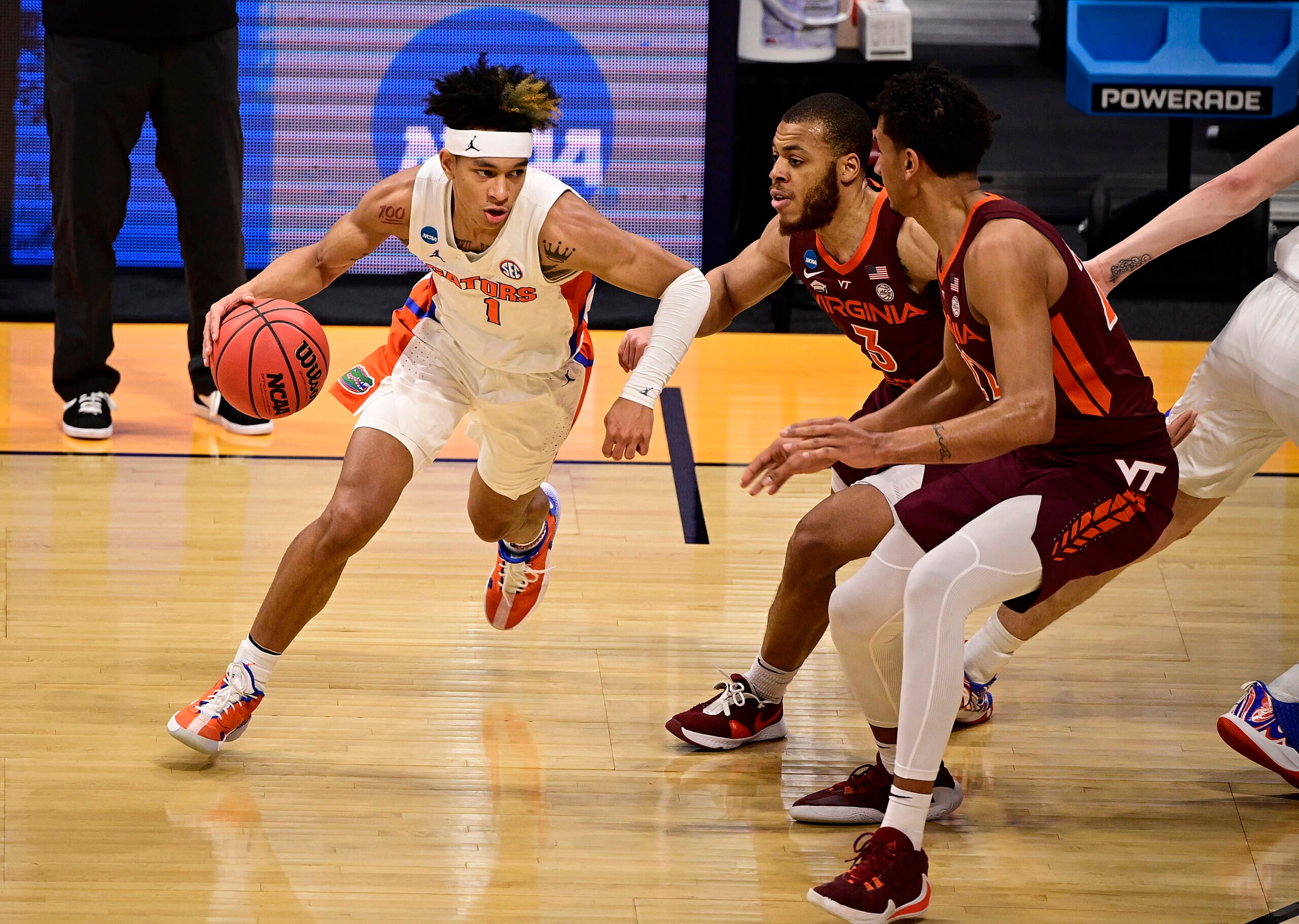 los angeles lakers draft pick: tre mann