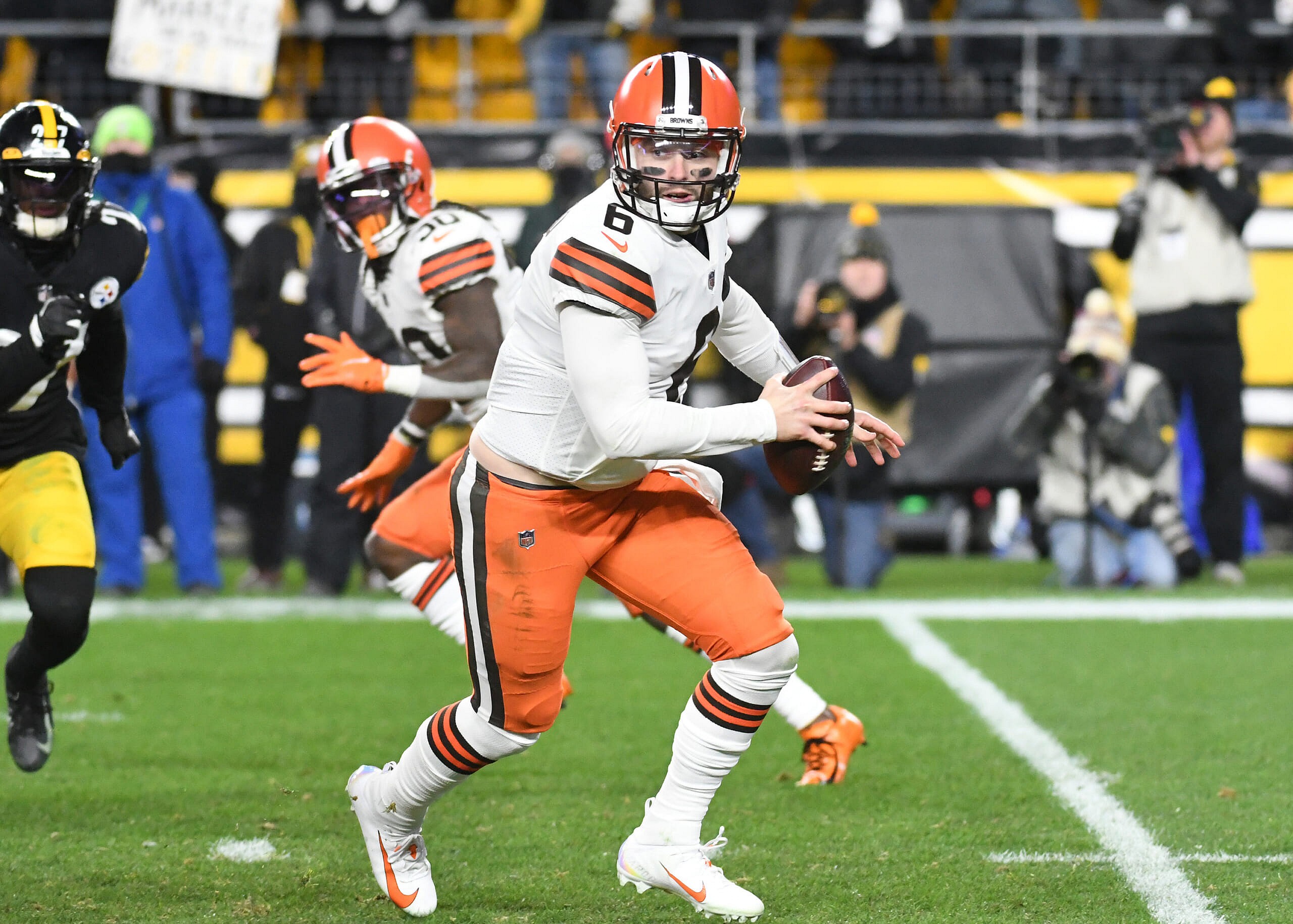 NFL: Cleveland Browns at Pittsburgh Steelers