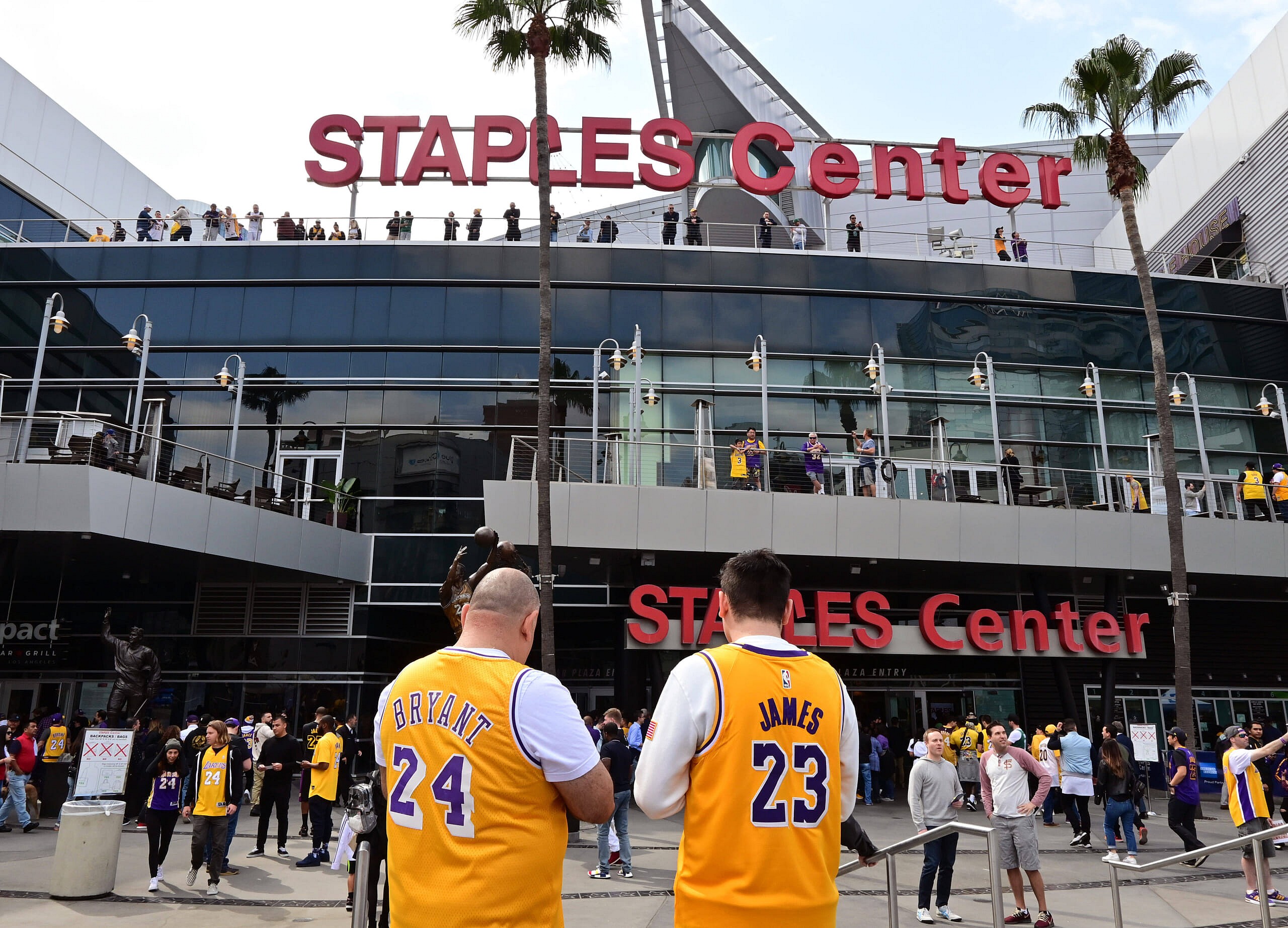 lebron james, kobe bryant