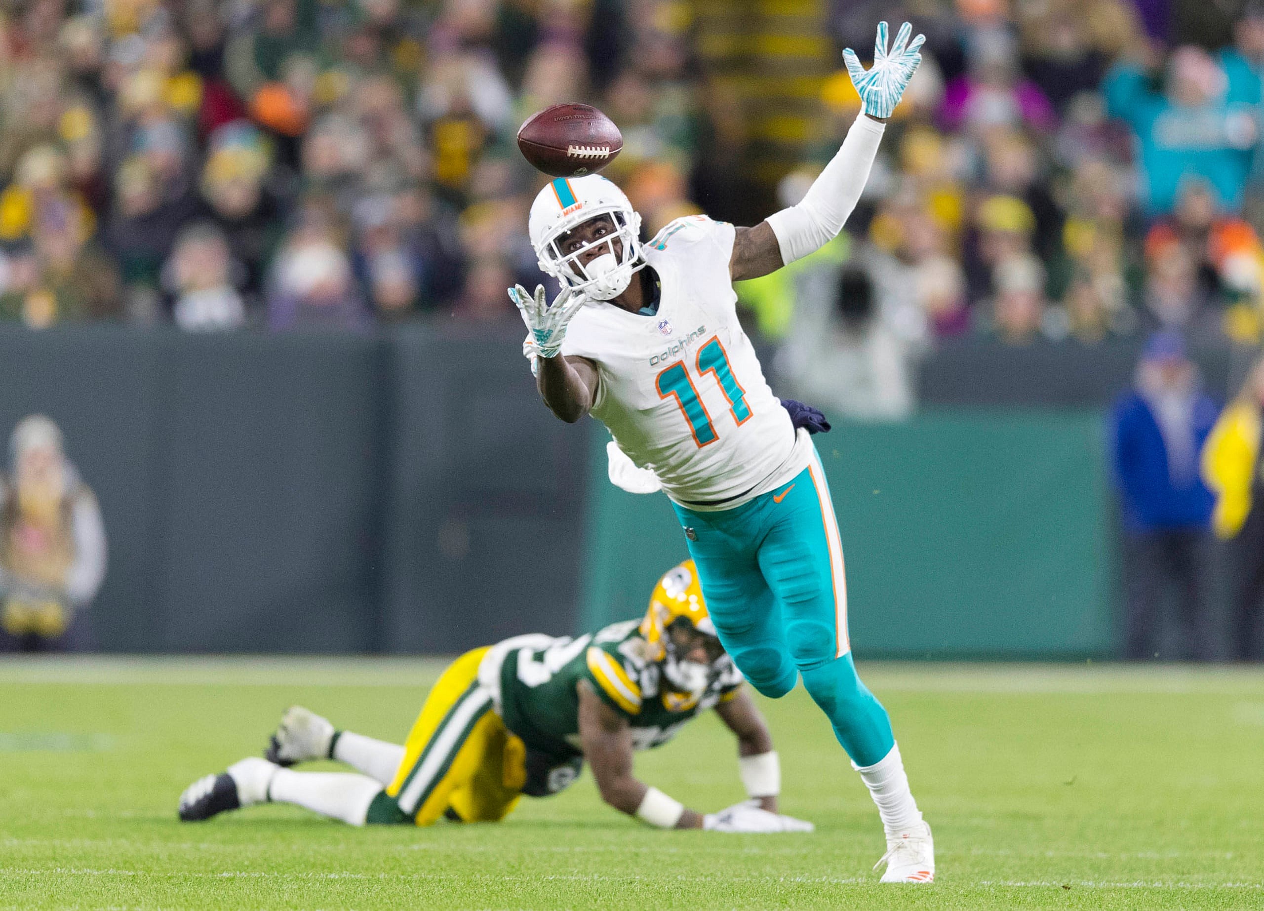 green bay packers trade for devante parker