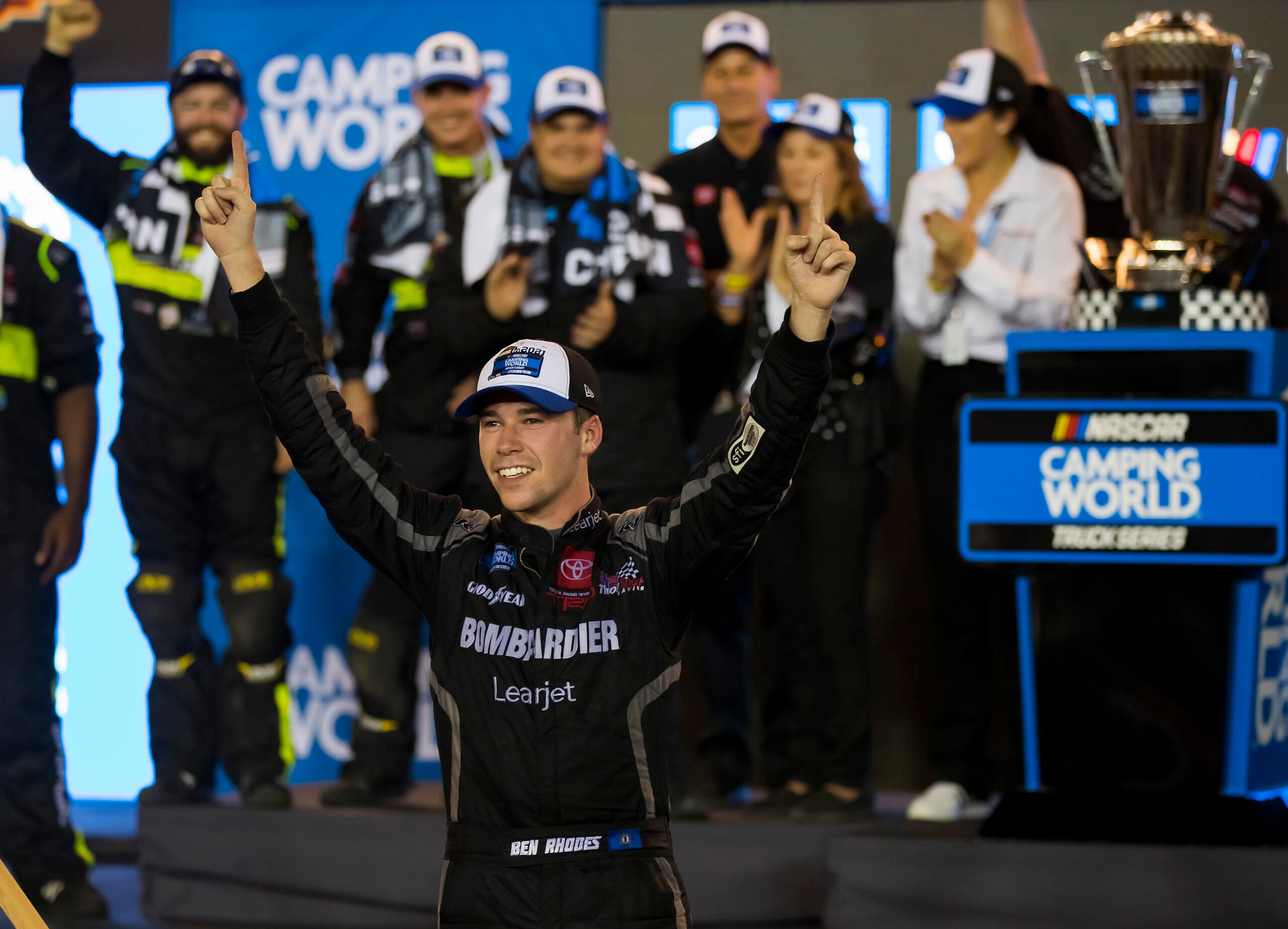 NASCAR: Camping World Truck Series Lucus Oil 150 Championship