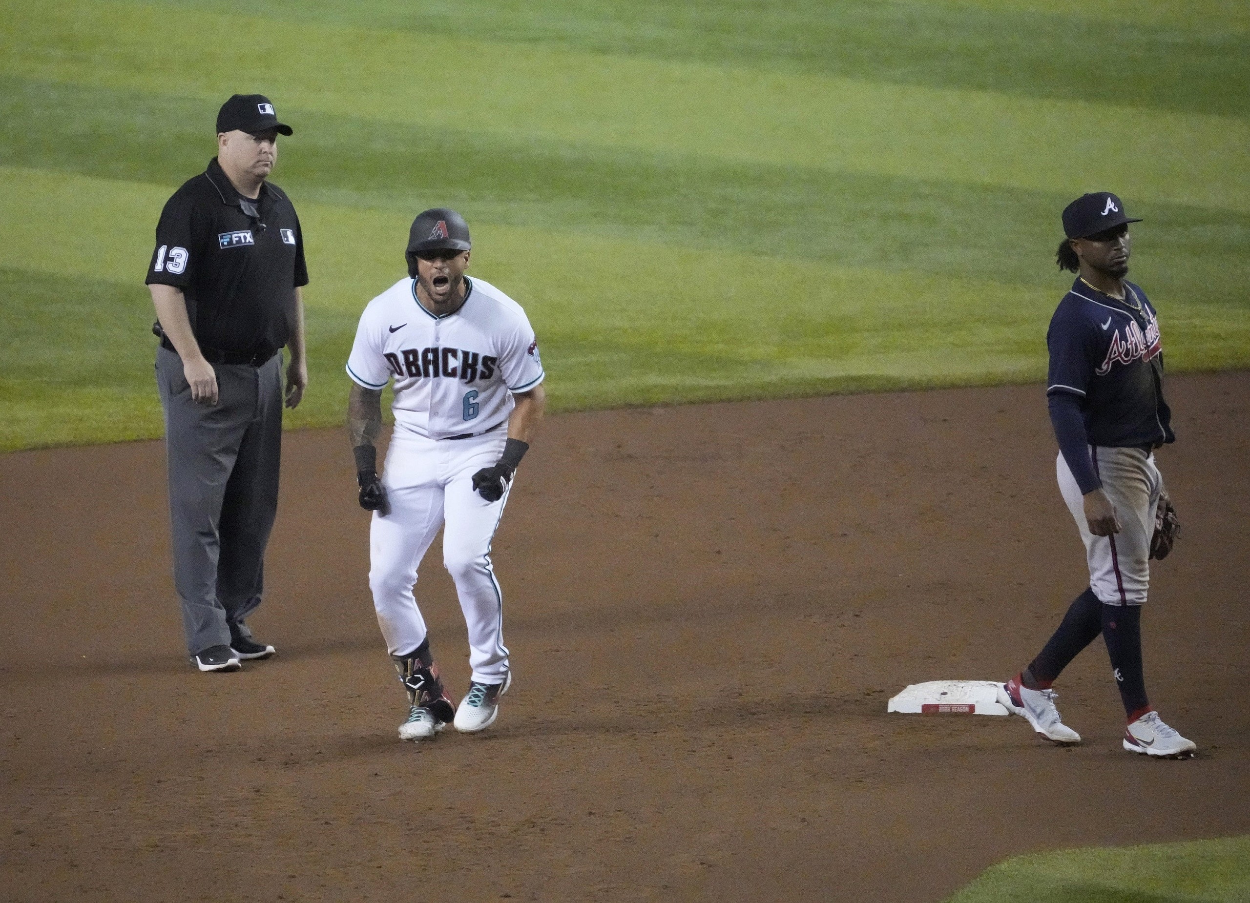 david peralta trade, atlanta braves