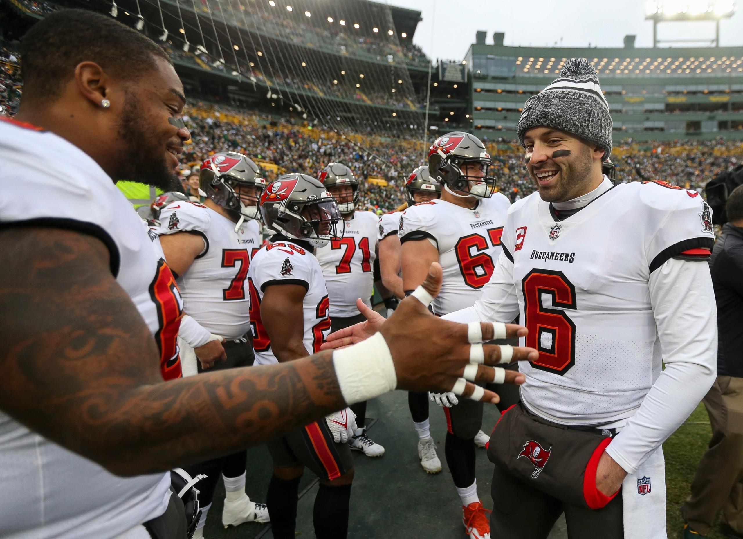 2024 nfl free agents, baker mayfield