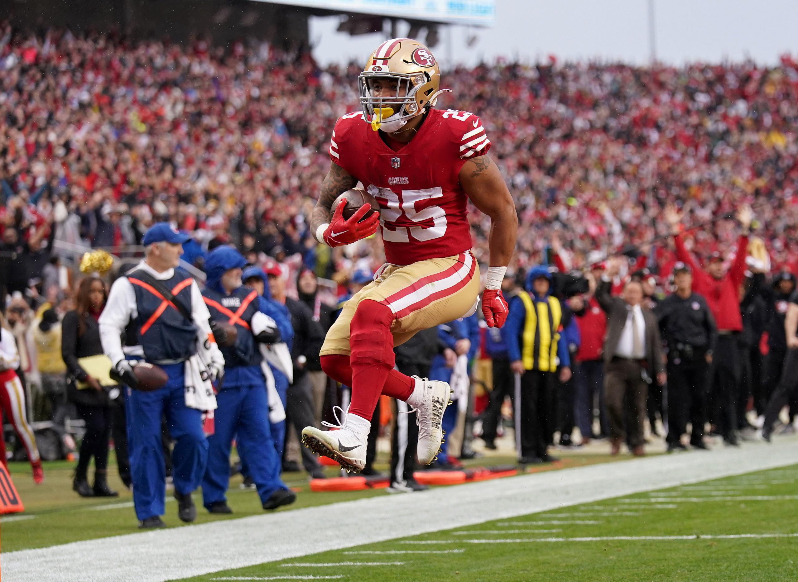 cleveland browns trade for elijah mitchell