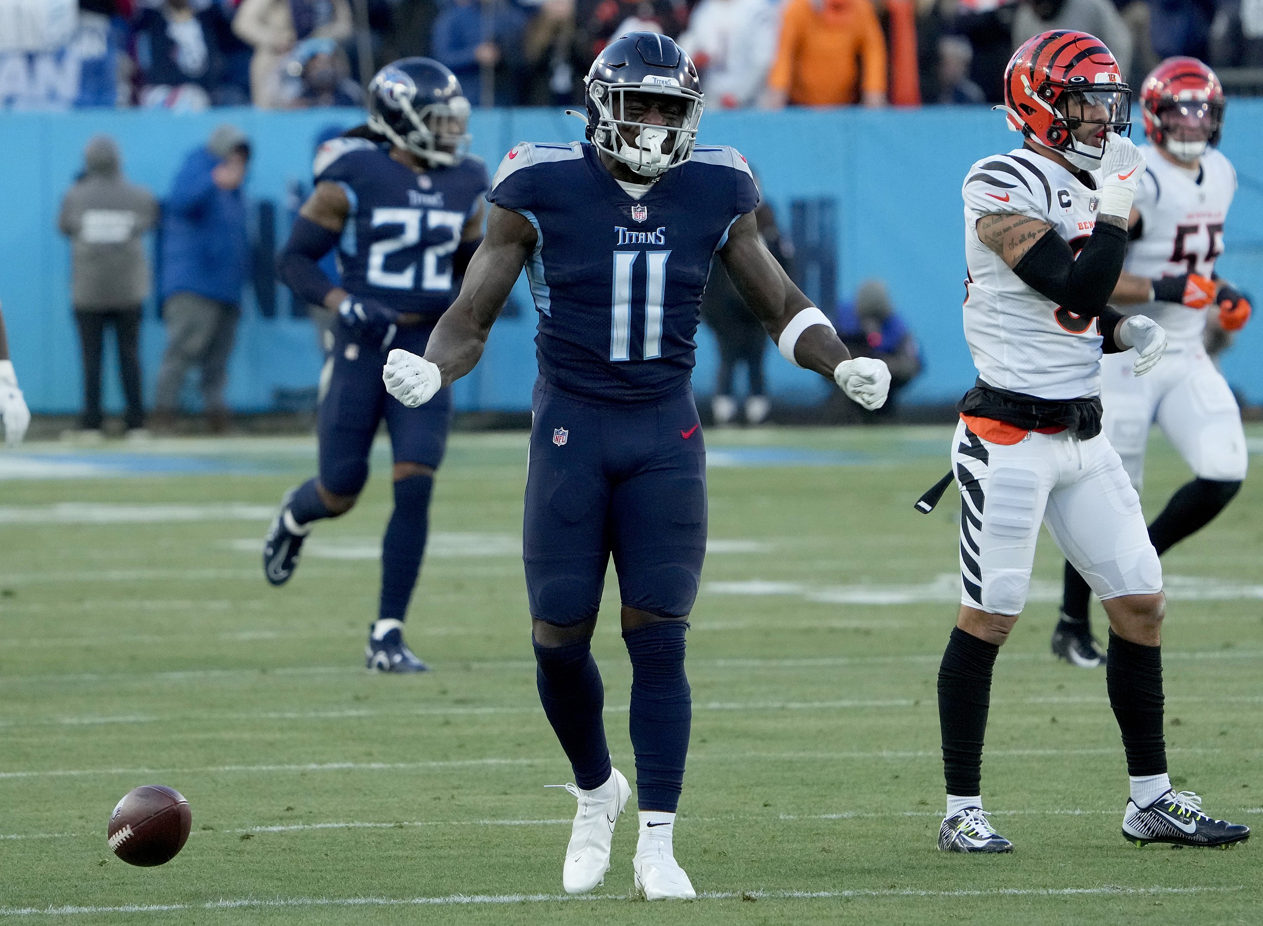 NFL: AFC Divisional Round-Cincinnati Bengals at Tennessee Titans