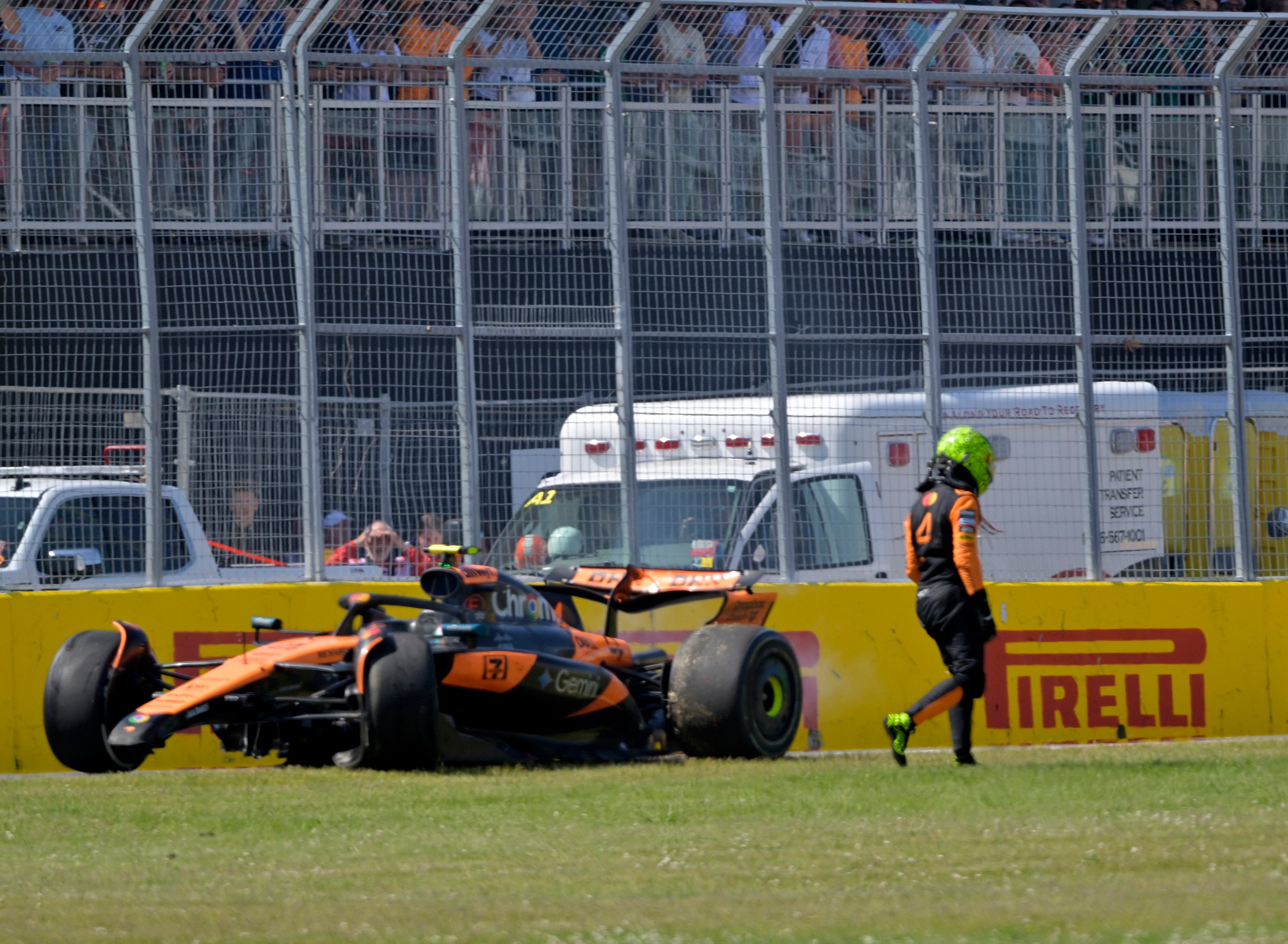 Lando Norris crash McLaren F1