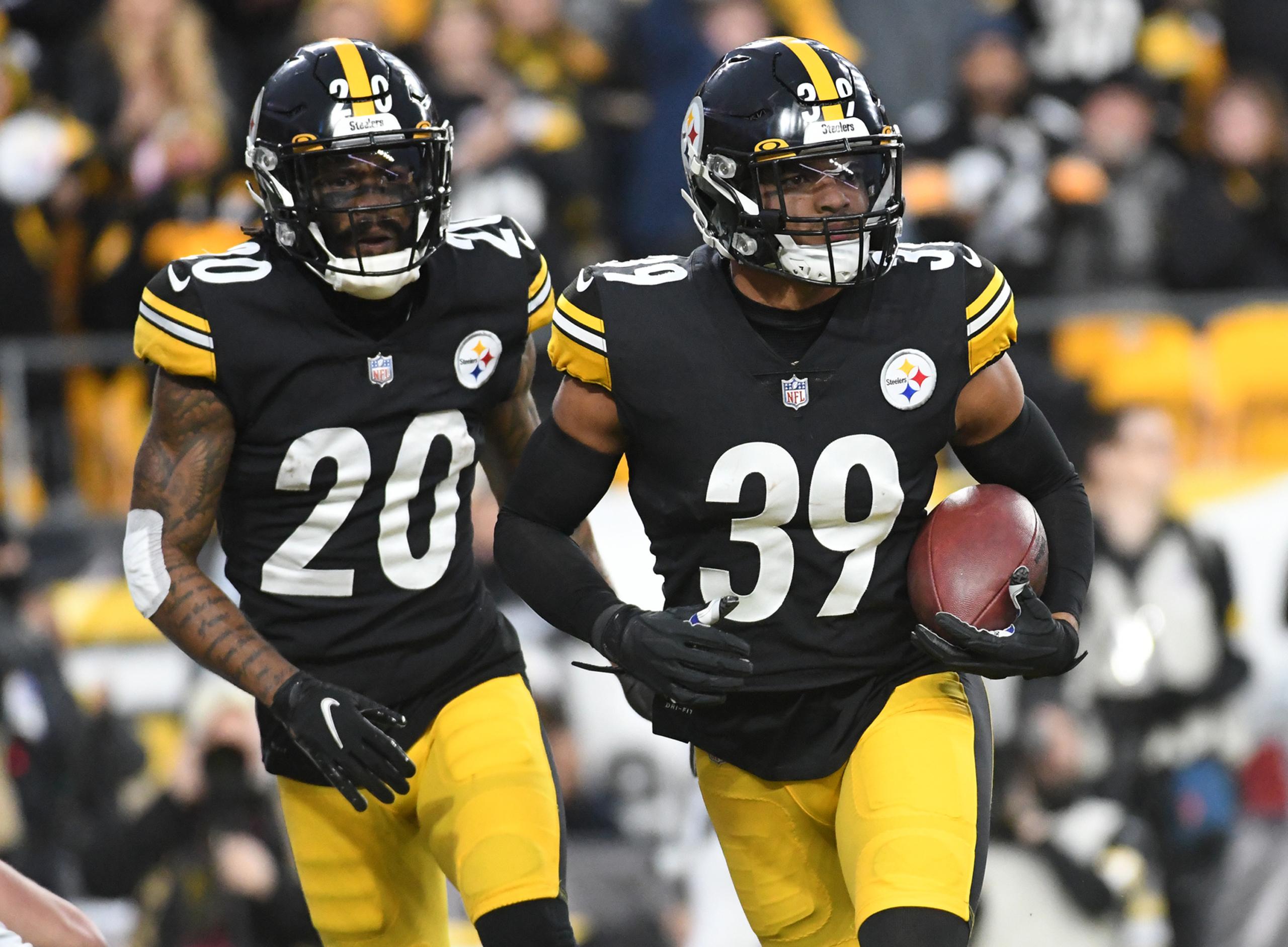 NFL: Baltimore Ravens at Pittsburgh Steelers