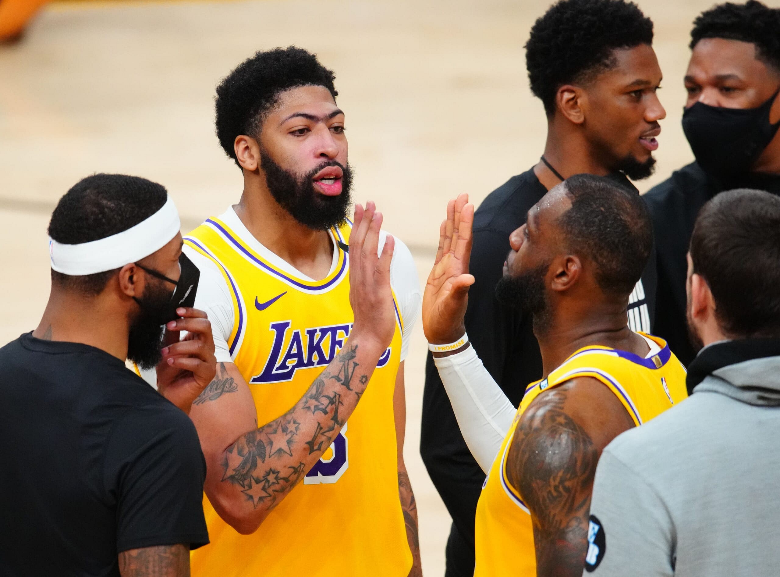 Los Angeles Lakers Anthony Davis injury