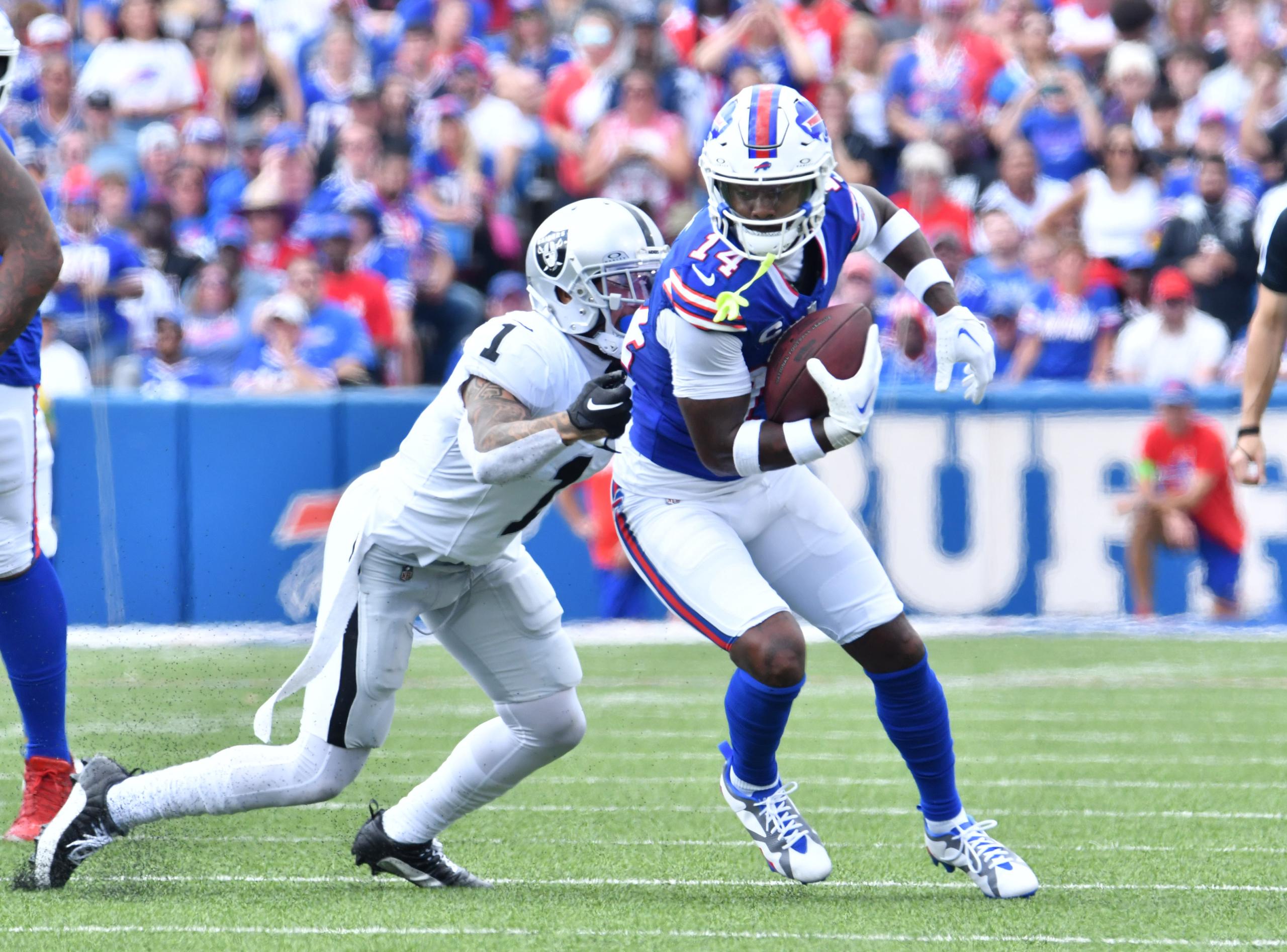 NFL: Las Vegas Raiders at Buffalo Bills