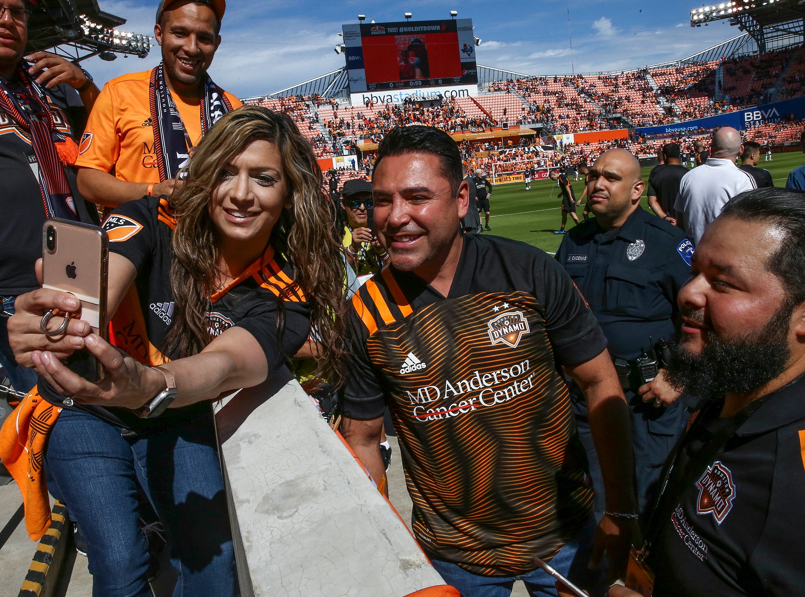 oscar de la hoya's next fight