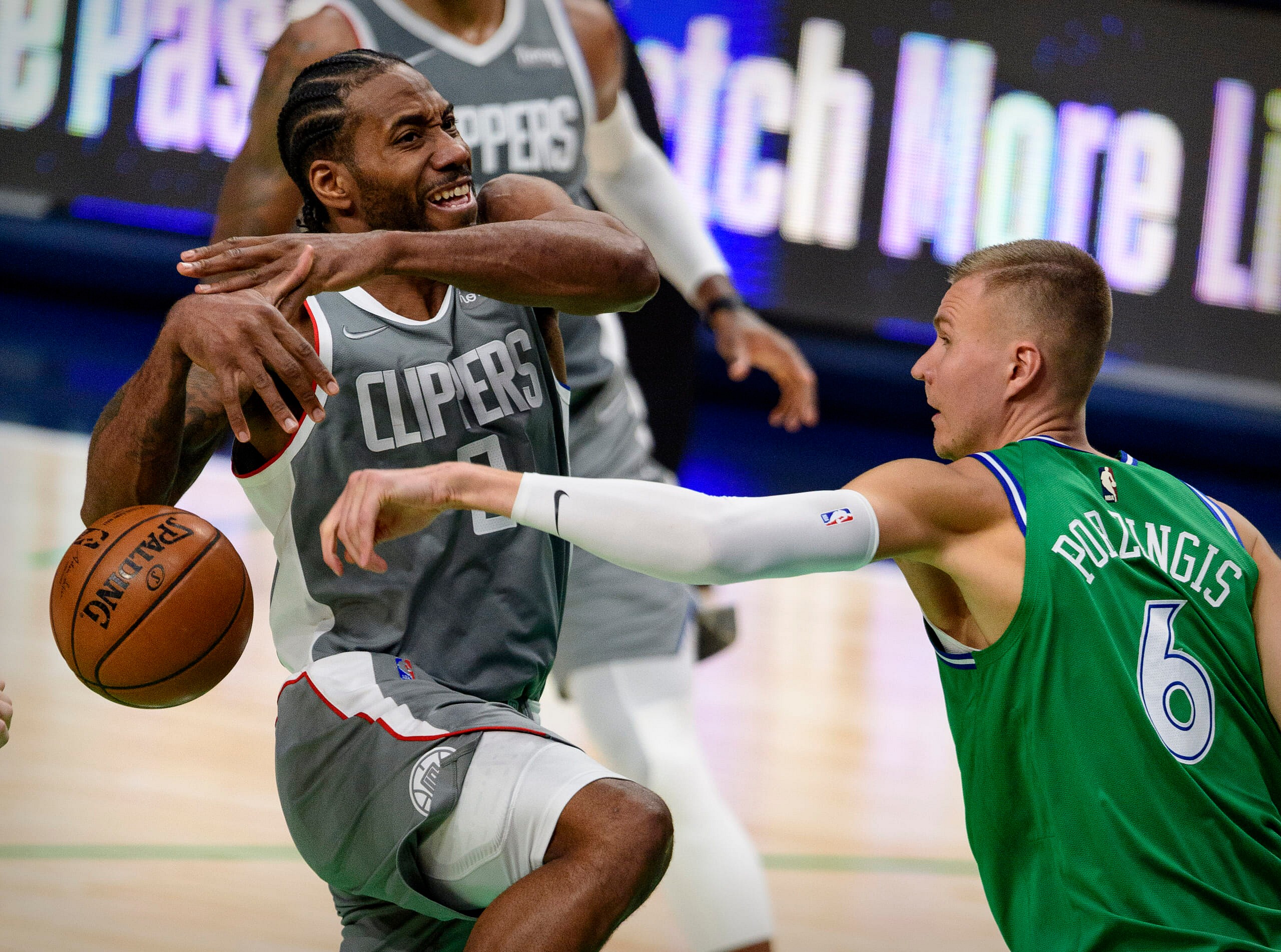 dallas mavericks acquire kawhi leonard in sign-and-trade