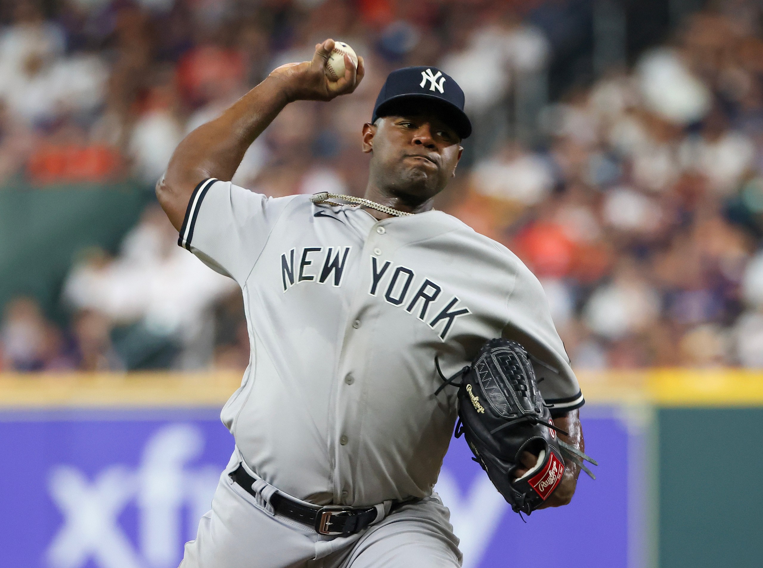 new york mets sign luis severino