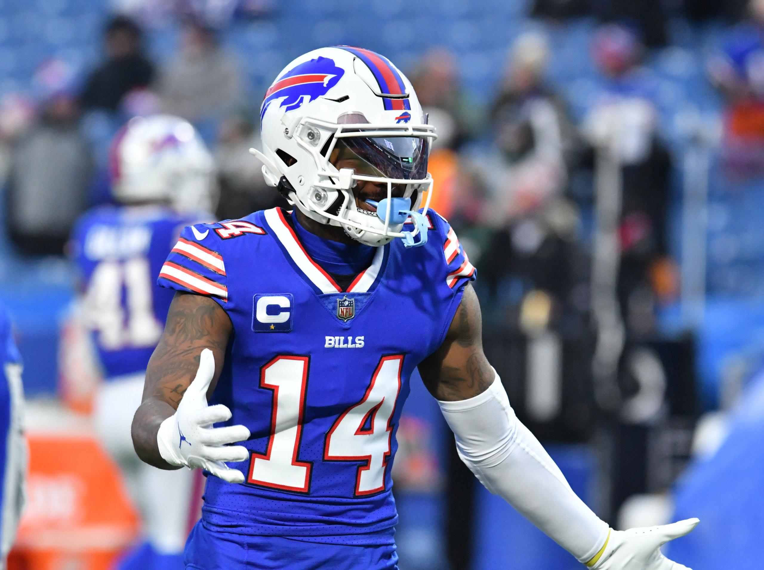 stefon diggs contract, buffalo bills