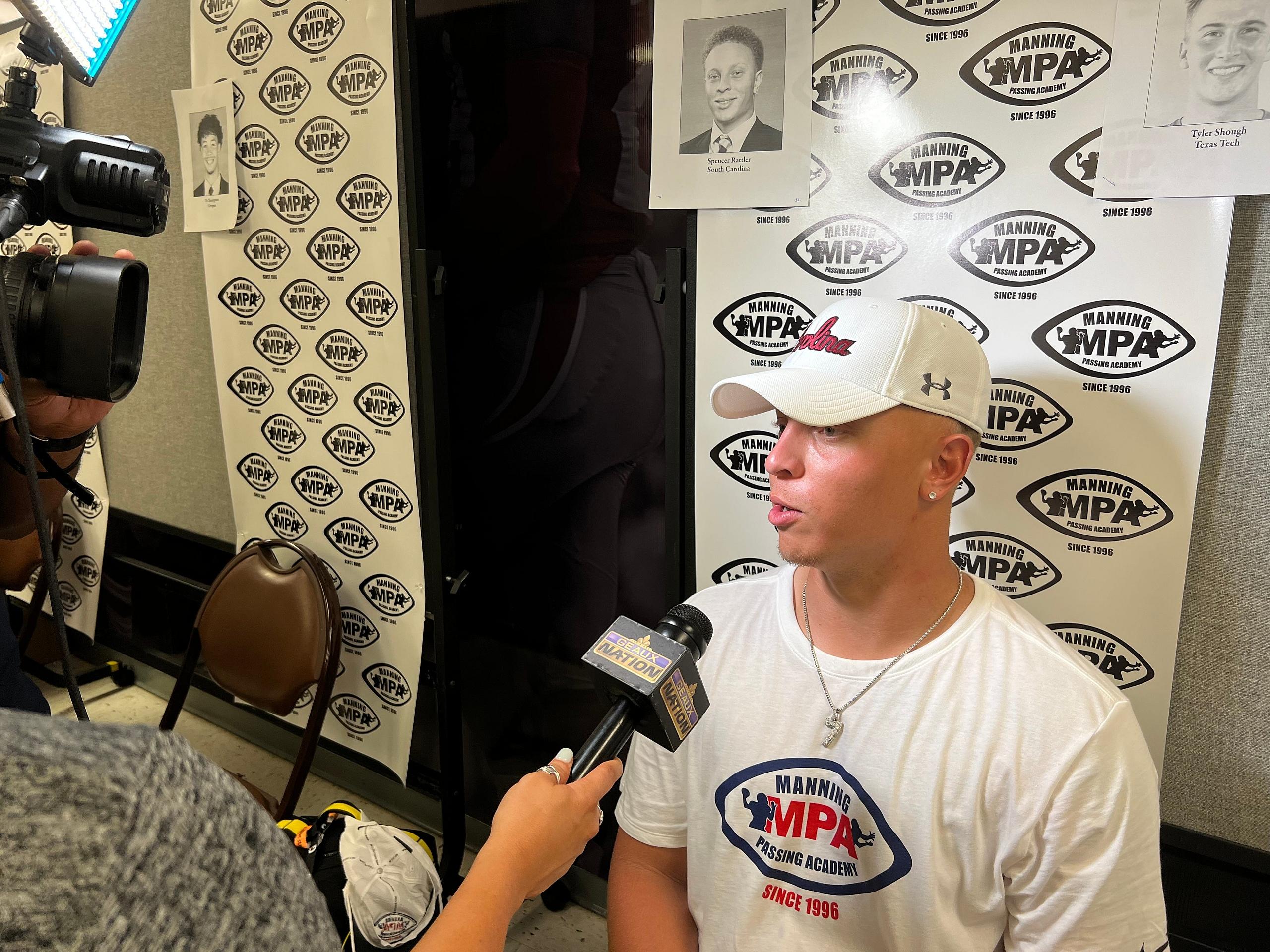 south carolina qb spencer rattler