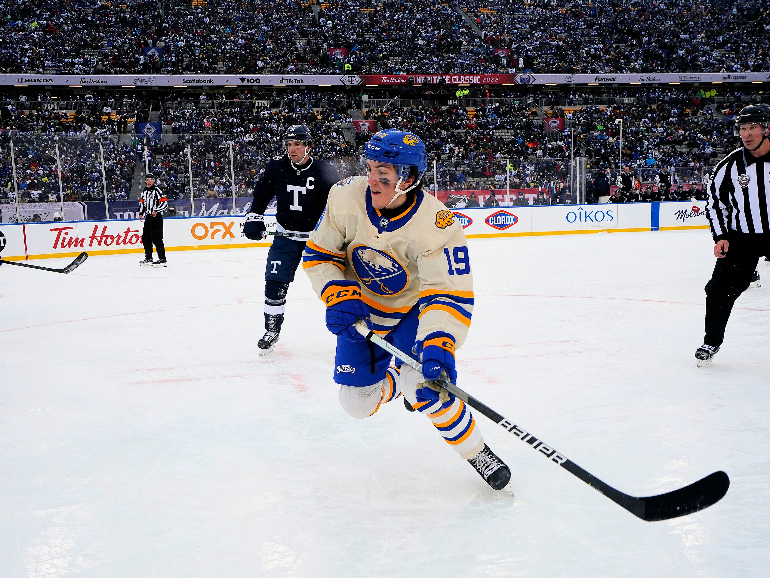 NHL: Heritage Classic-Toronto Maple Leafs at Buffalo Sabres
