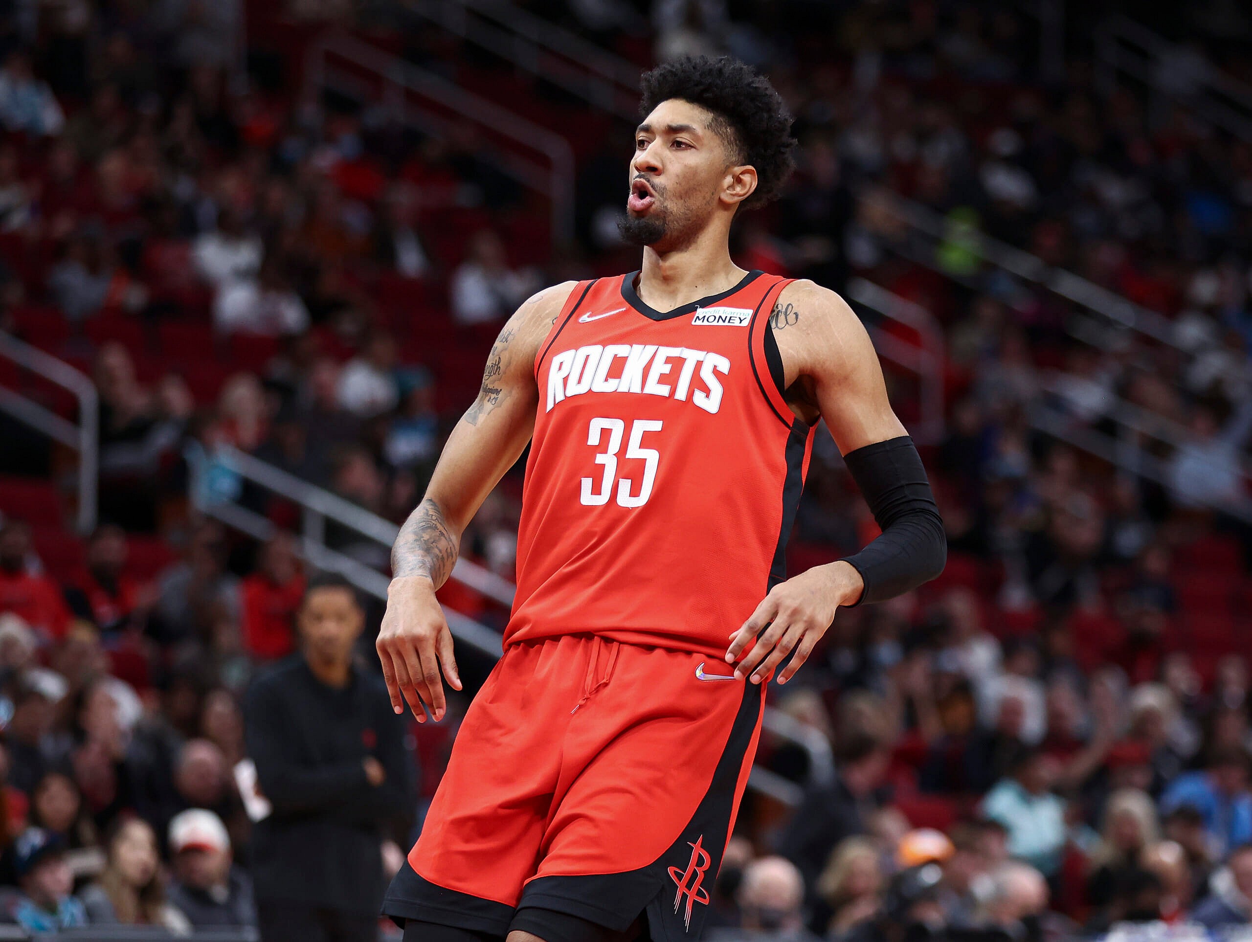 christian wood trade to the charlotte hornets