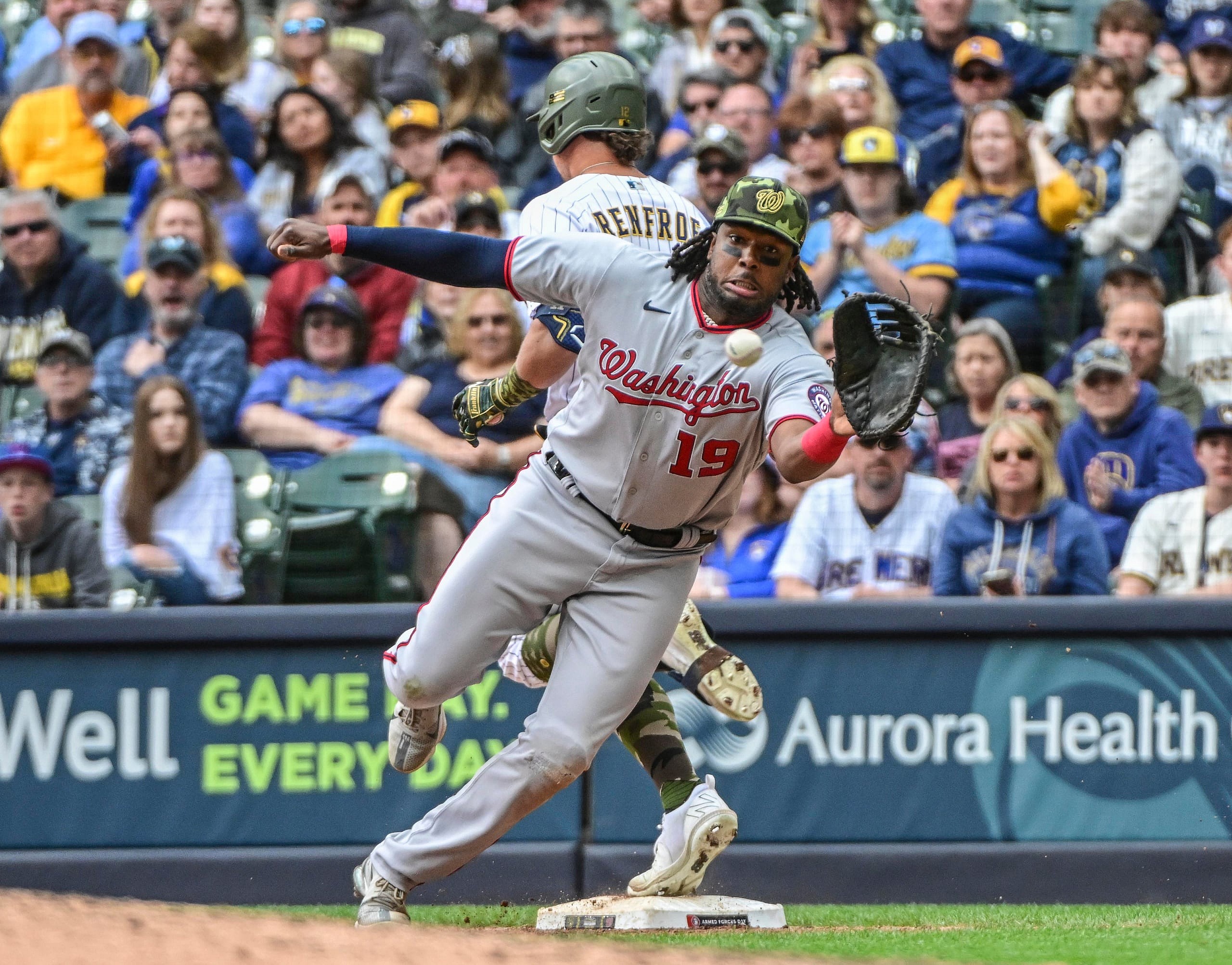 MLB: Washington Nationals at Milwaukee Brewers