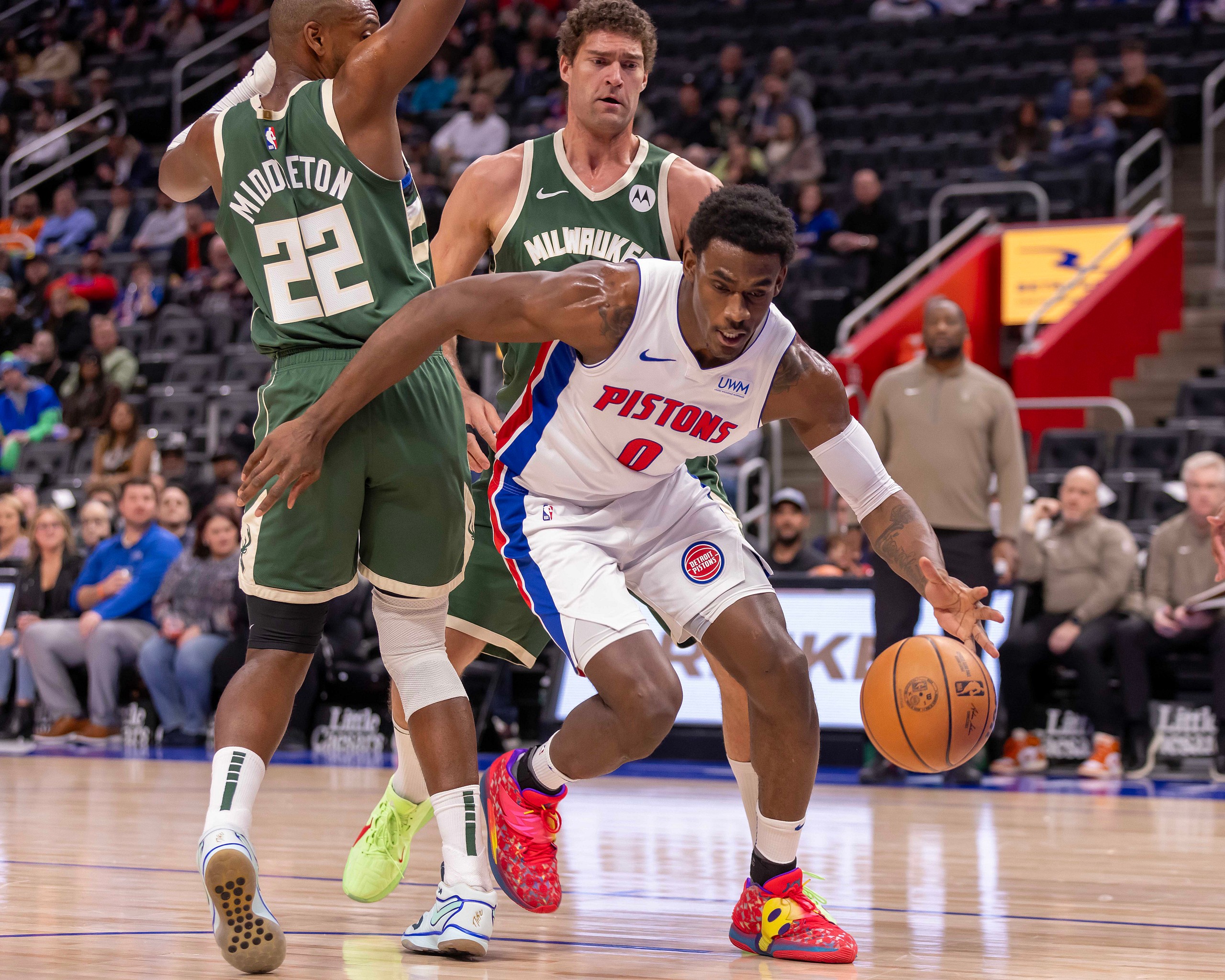 NBA: Milwaukee Bucks at Detroit Pistons