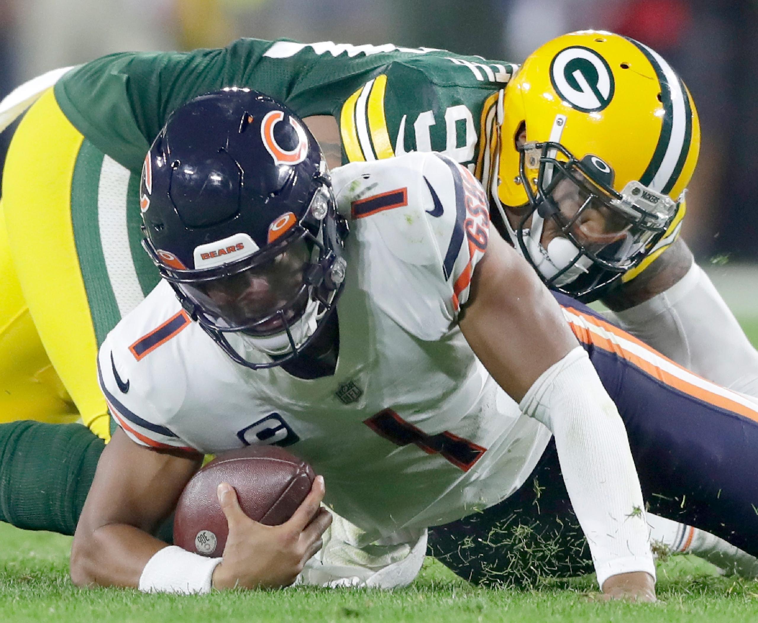 worst nfl quarterback performances week 2: justin fields