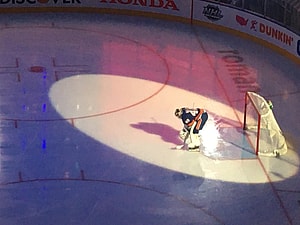 Semyon Varlamov prior to game 3