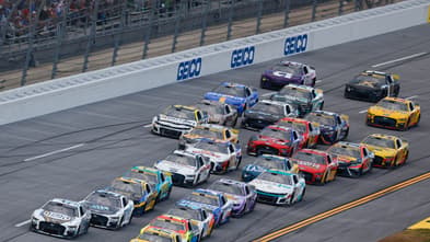 NASCAR: YellaWood 500