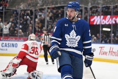 NHL: Detroit Red Wings at Toronto Maple Leafs
